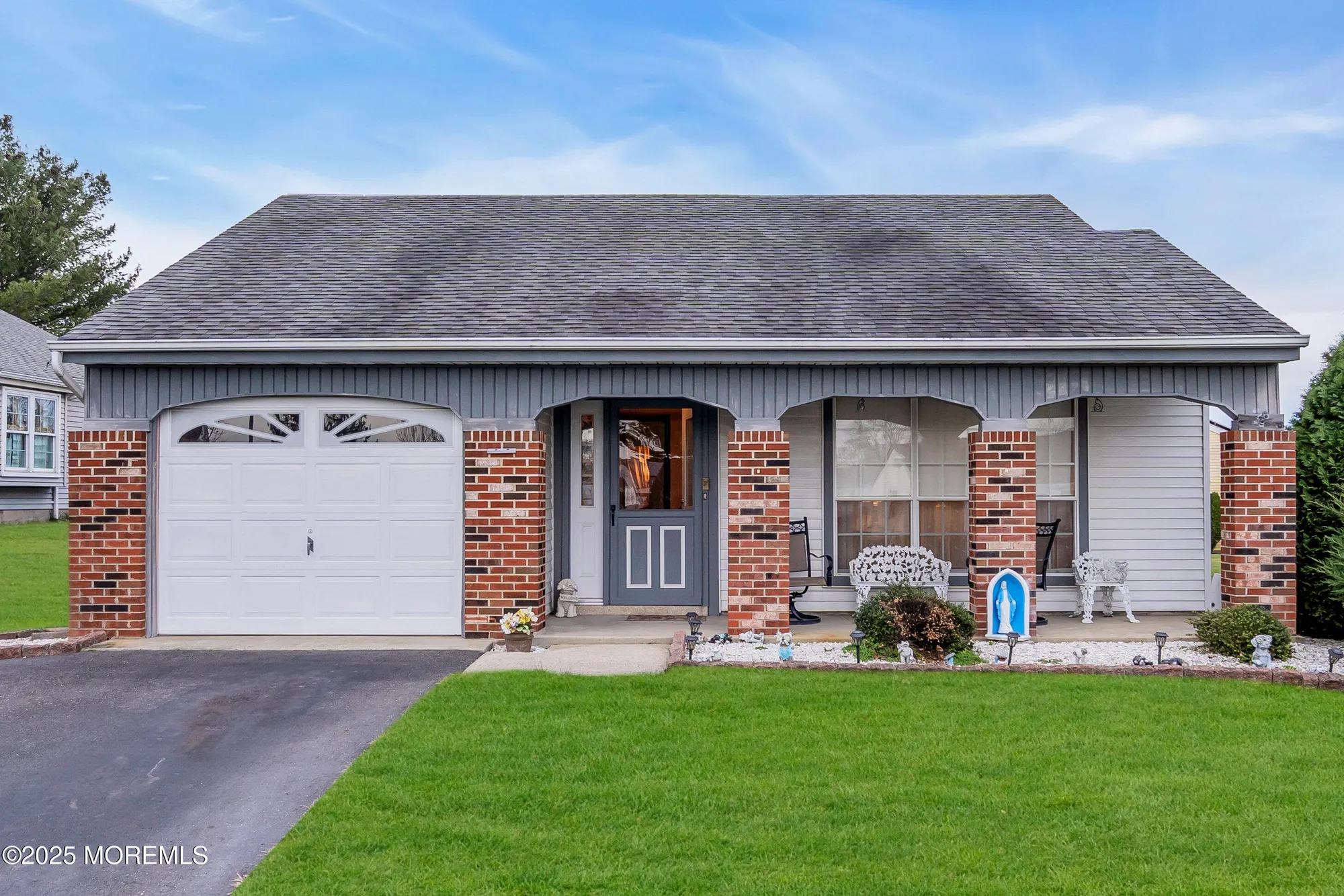 Property Slideshow image 1 of 33 | 139 buckingham dr, Manchester, NJ, 08759