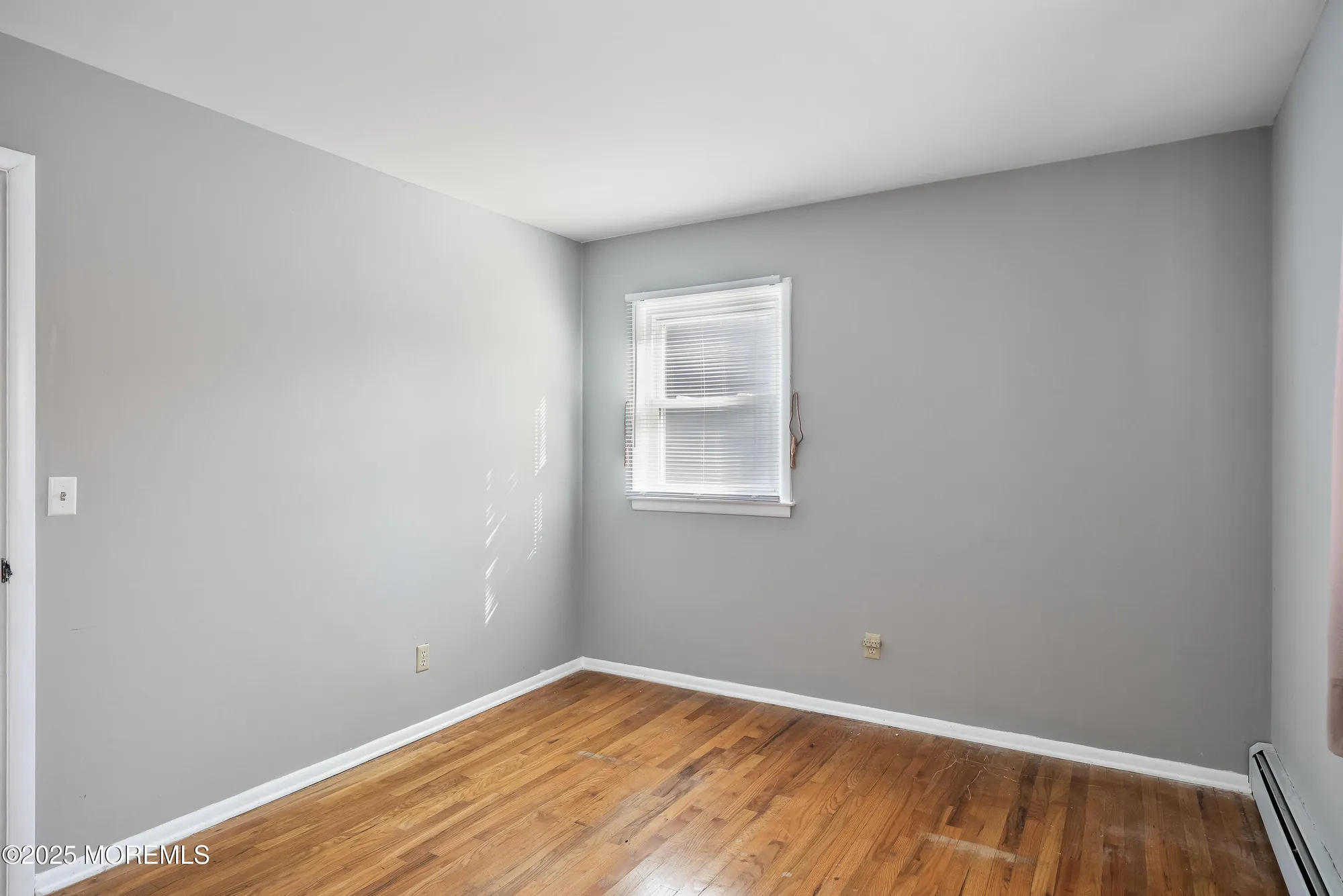 Property Slideshow image 21 of 25 | 1074 edgebrook dr, Toms River, NJ, 08757