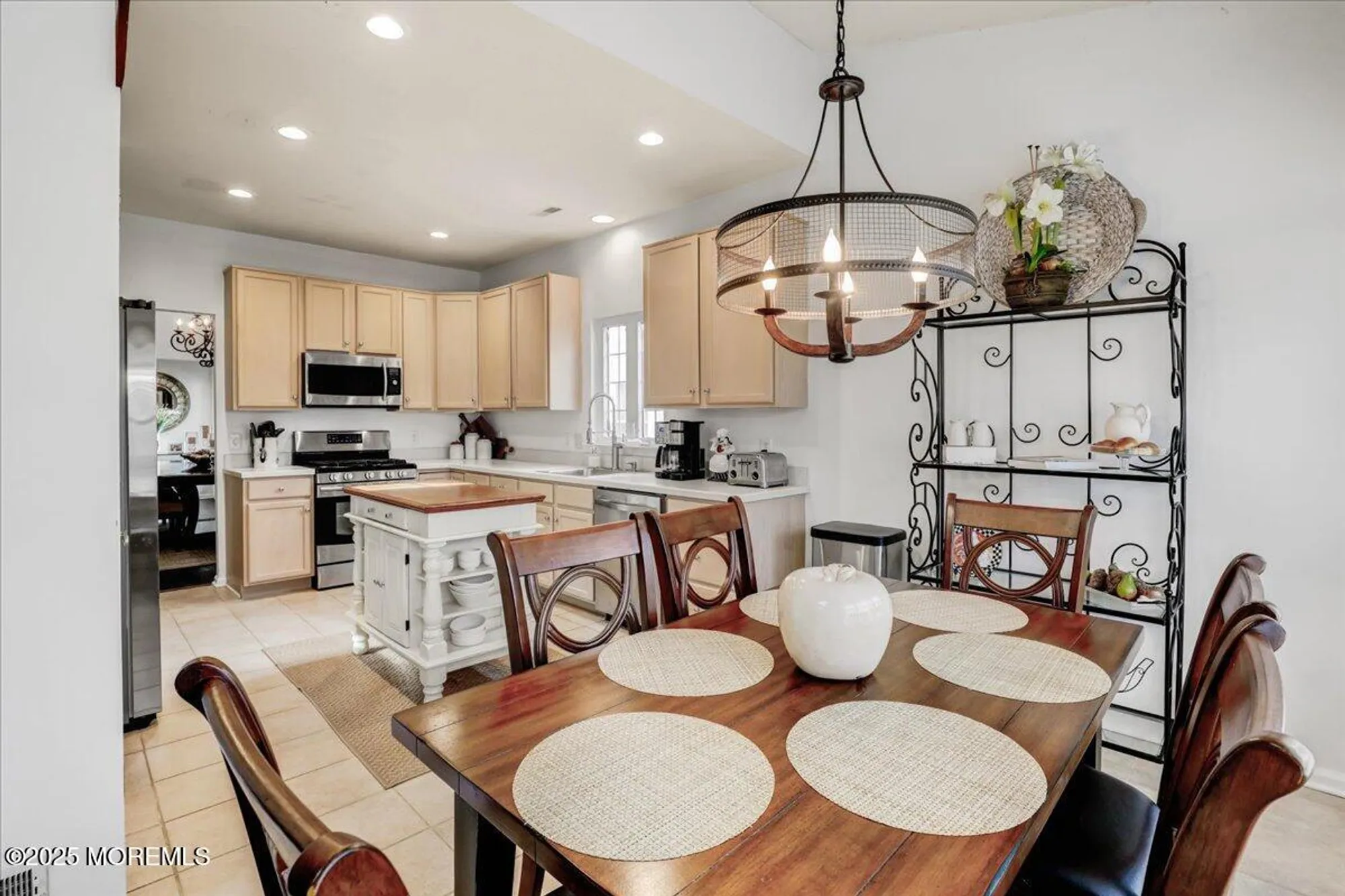 Property Slideshow image 14 of 34 | 44 merion ln, Jackson, NJ, 08527