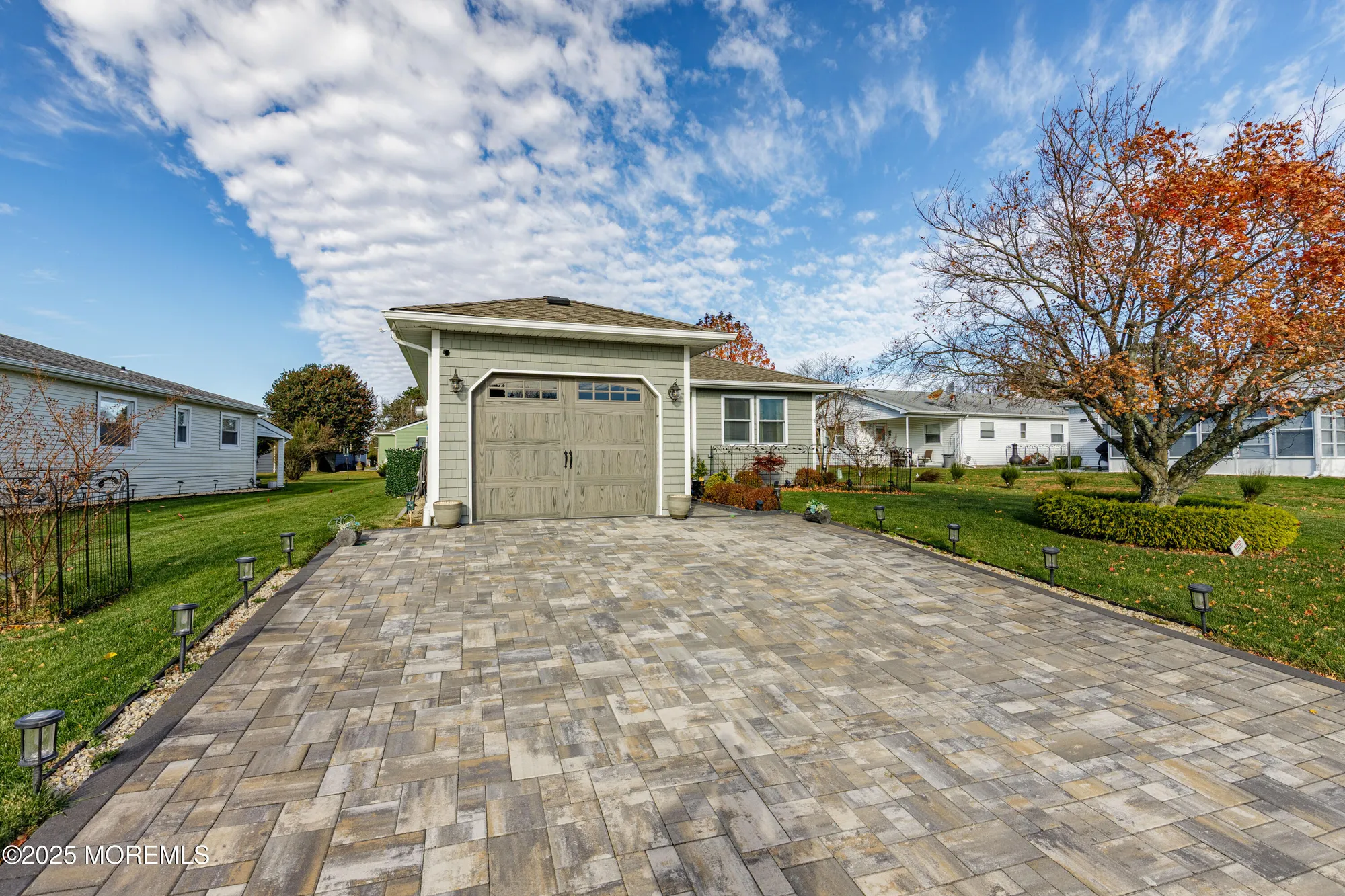 Property Slideshow image 2 of 27 | 6 bimini dr, Toms River, NJ, 08757