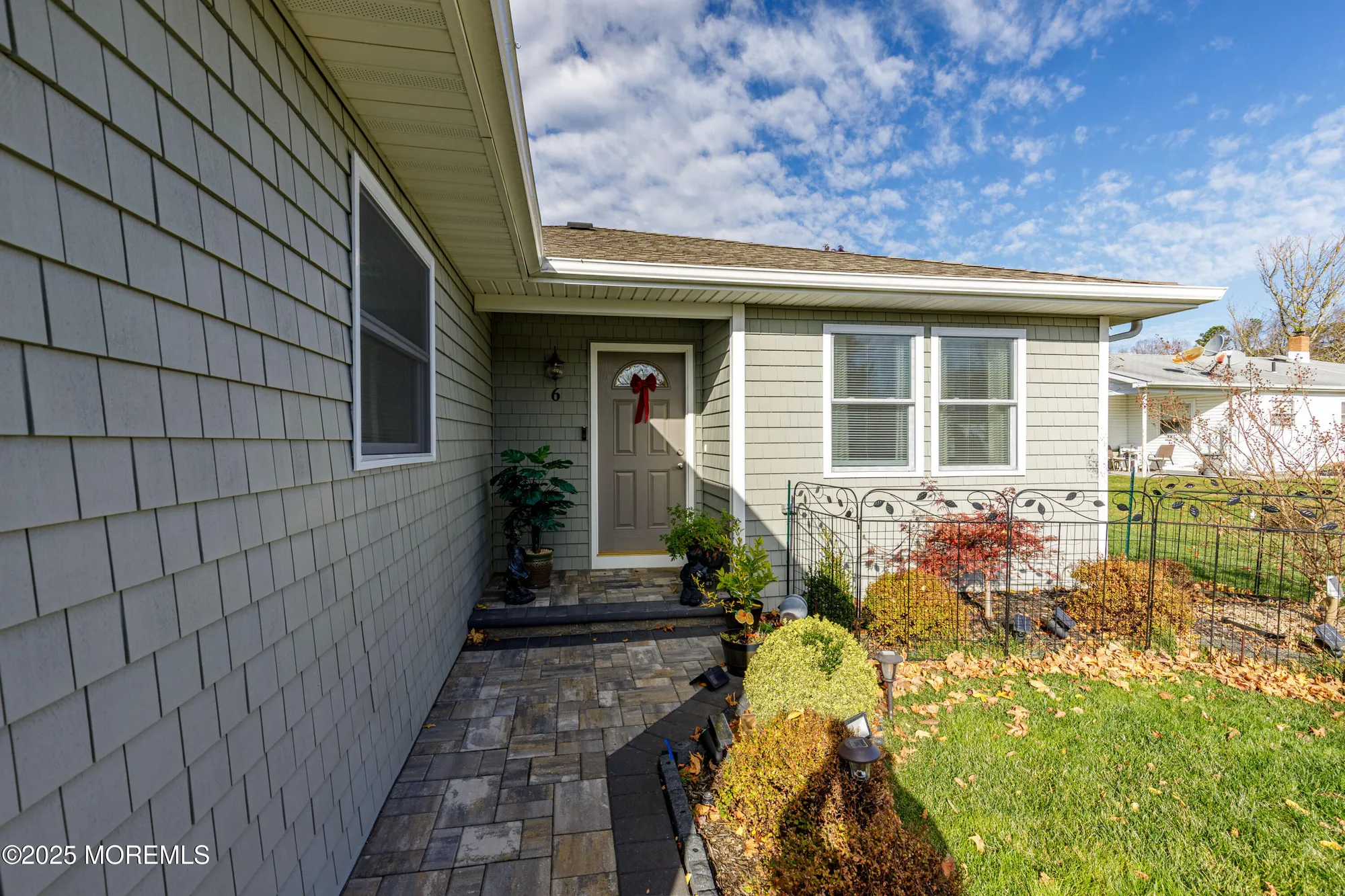 Property Slideshow image 3 of 27 | 6 bimini dr, Toms River, NJ, 08757