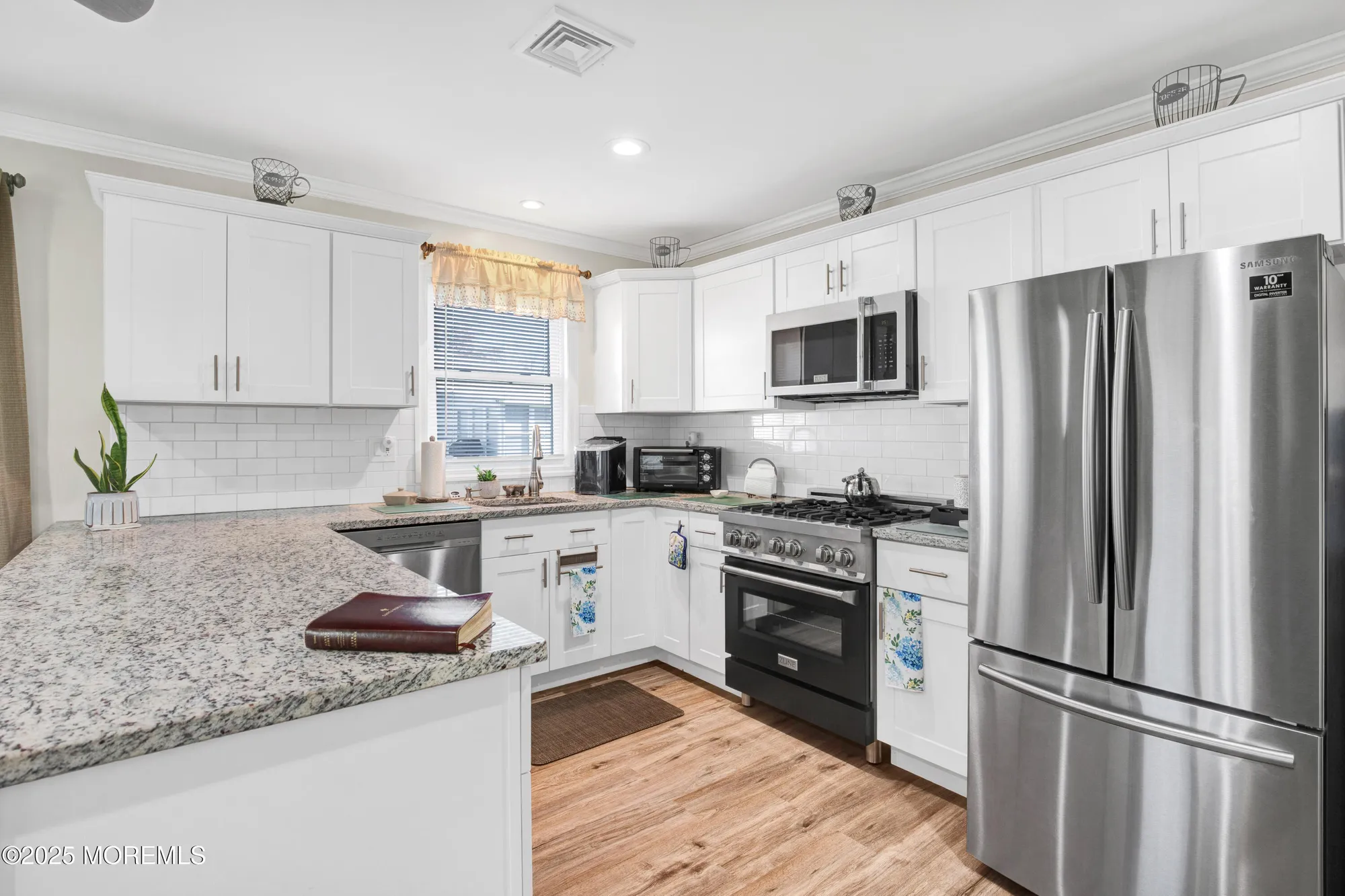 Property Slideshow image 9 of 27 | 6 bimini dr, Toms River, NJ, 08757