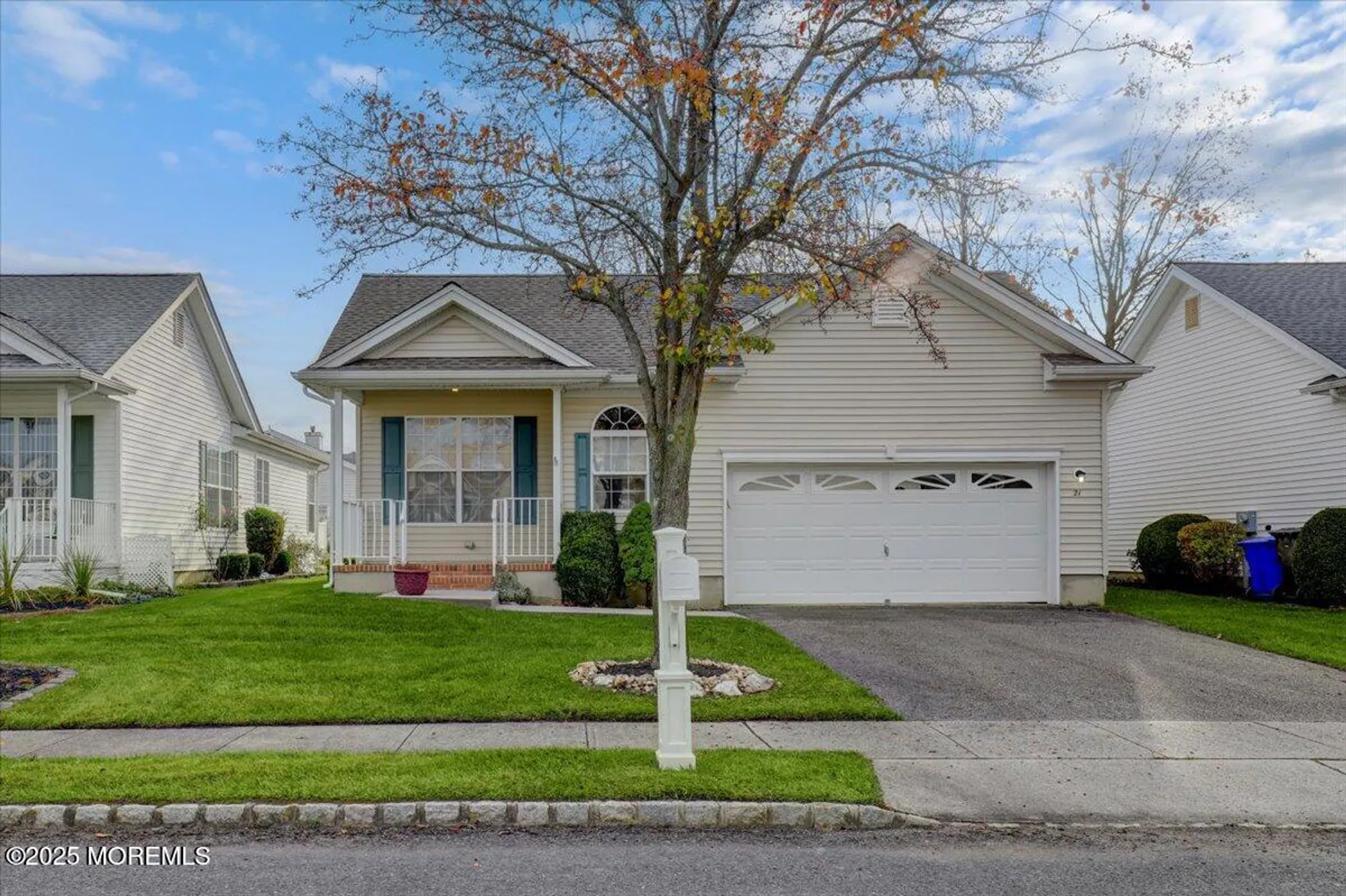 Property Slideshow image 4 of 33 | 21 shelley rd, Brick, NJ, 08724