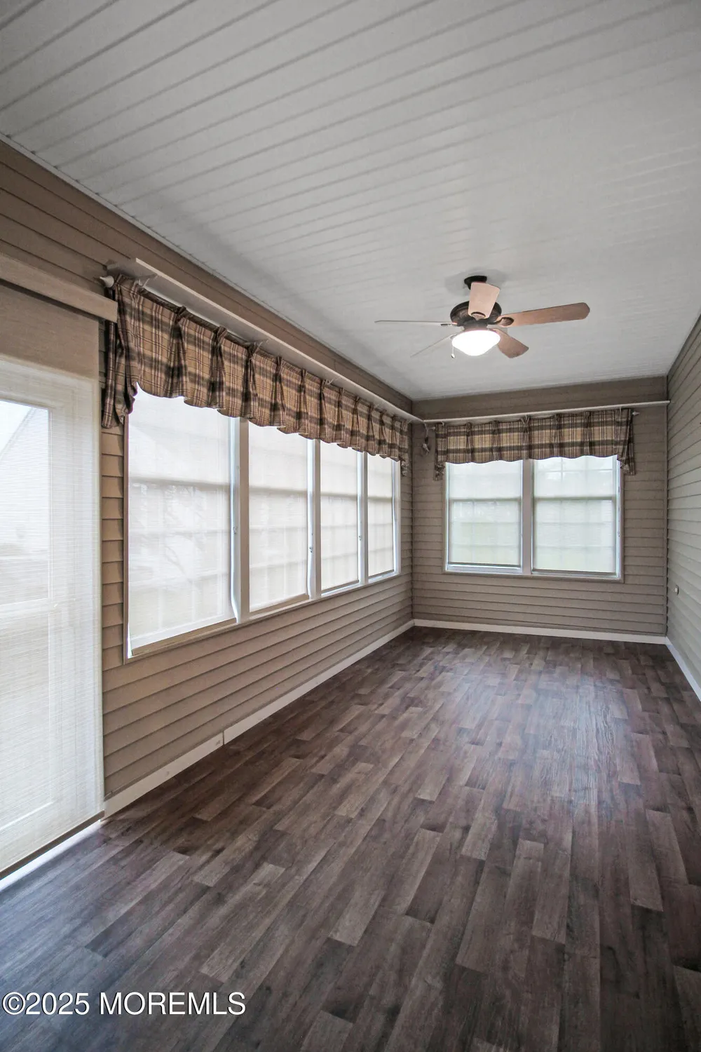 Property Slideshow image 32 of 37 | 9 curry ct, Manchester, NJ, 08759