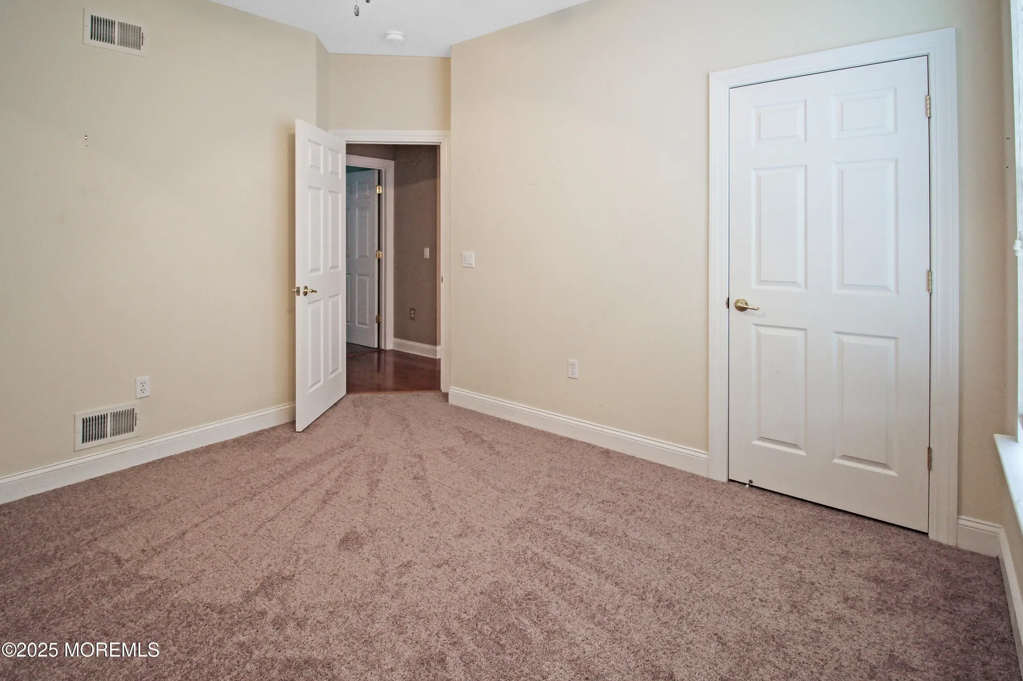 Property Slideshow image 28 of 37 | 9 curry ct, Manchester, NJ, 08759