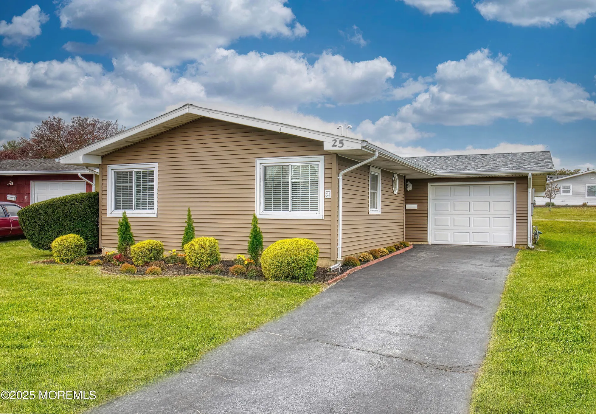 Property Slideshow image 38 of 59 | 25 whitman st, Brick, NJ, 08724