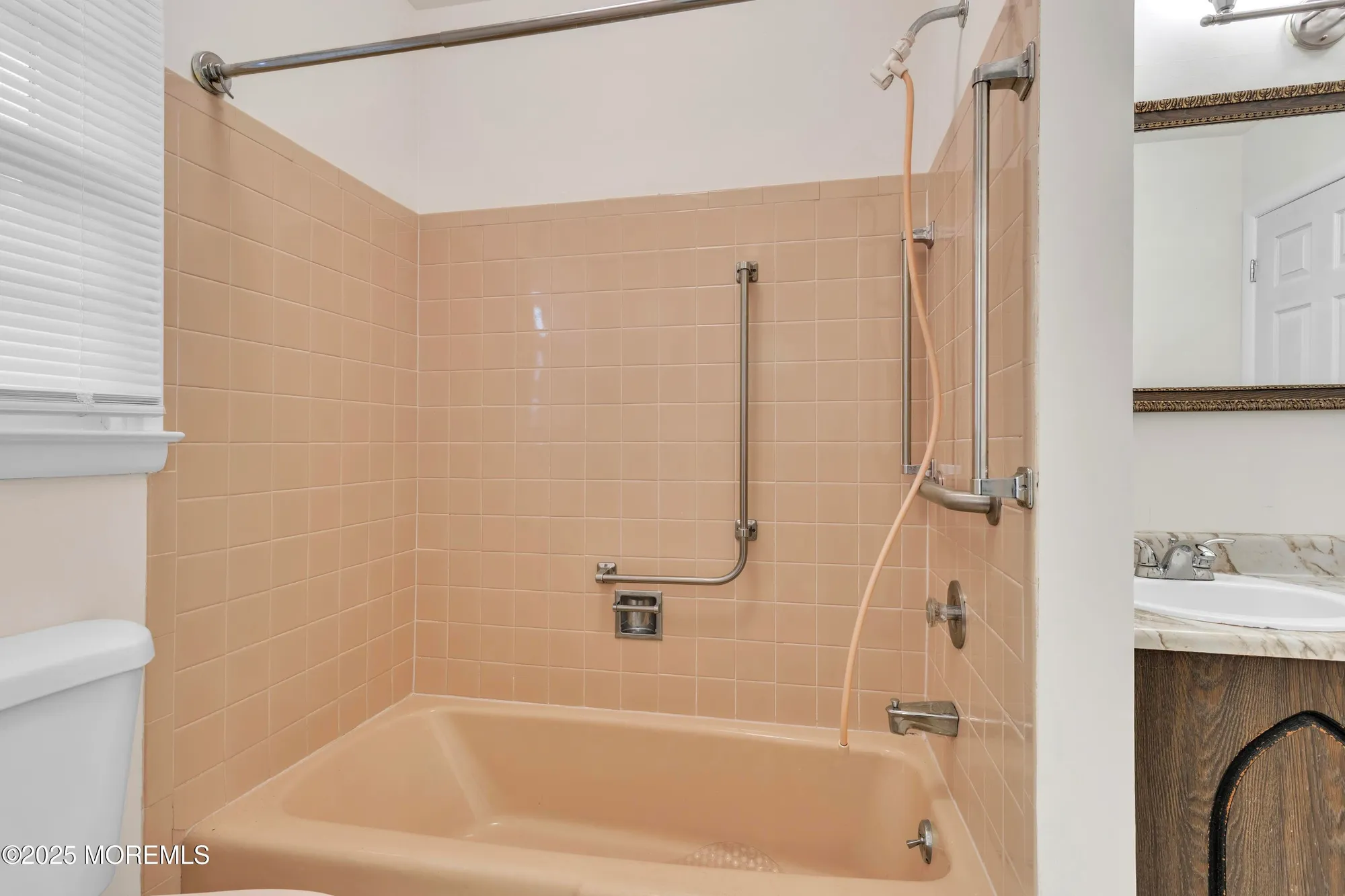 Property Slideshow image 29 of 59 | 25 whitman st, Brick, NJ, 08724