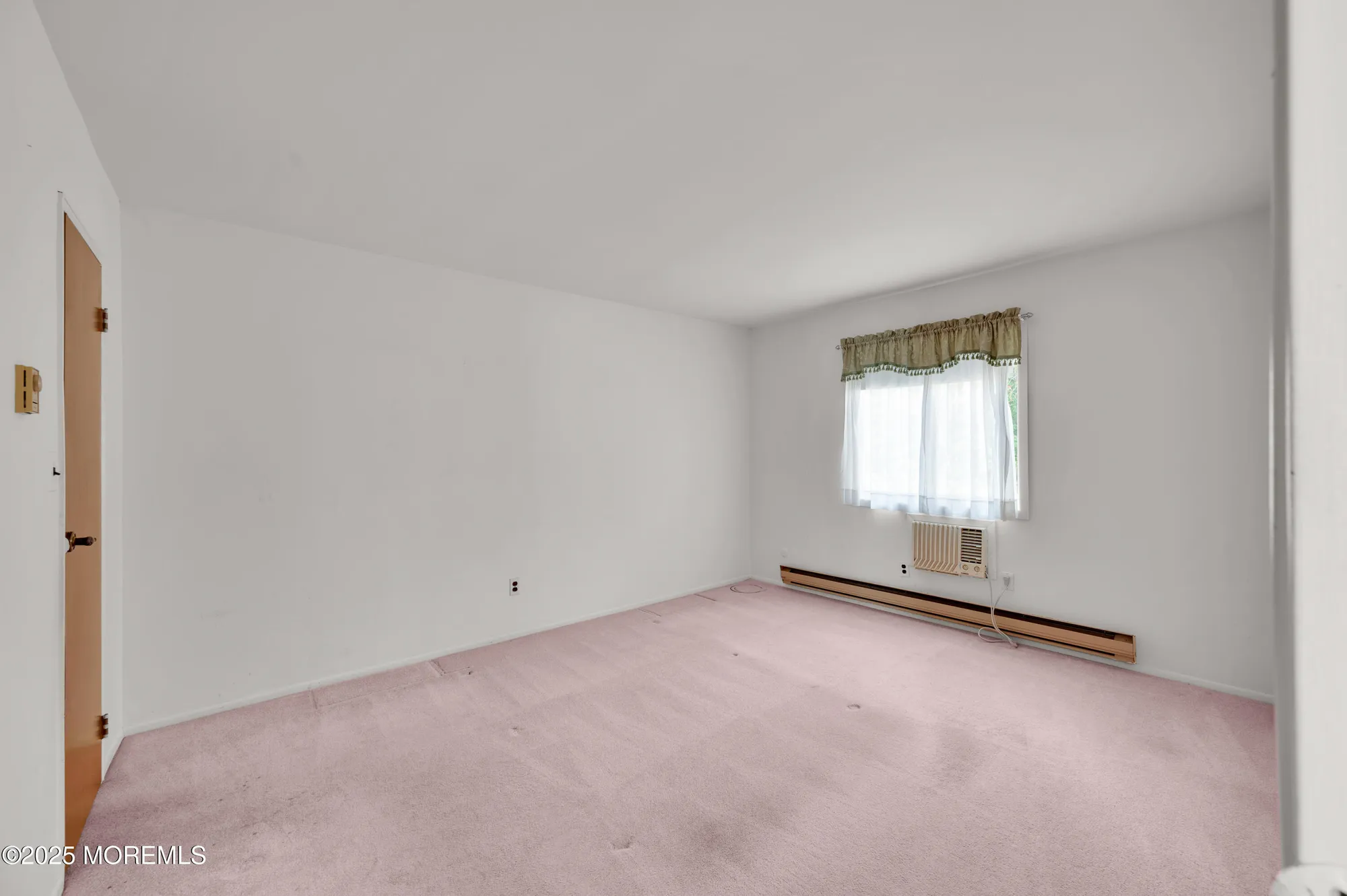 Property Slideshow image 18 of 25 | 8 ohio dr a, Whiting, NJ, 08759
