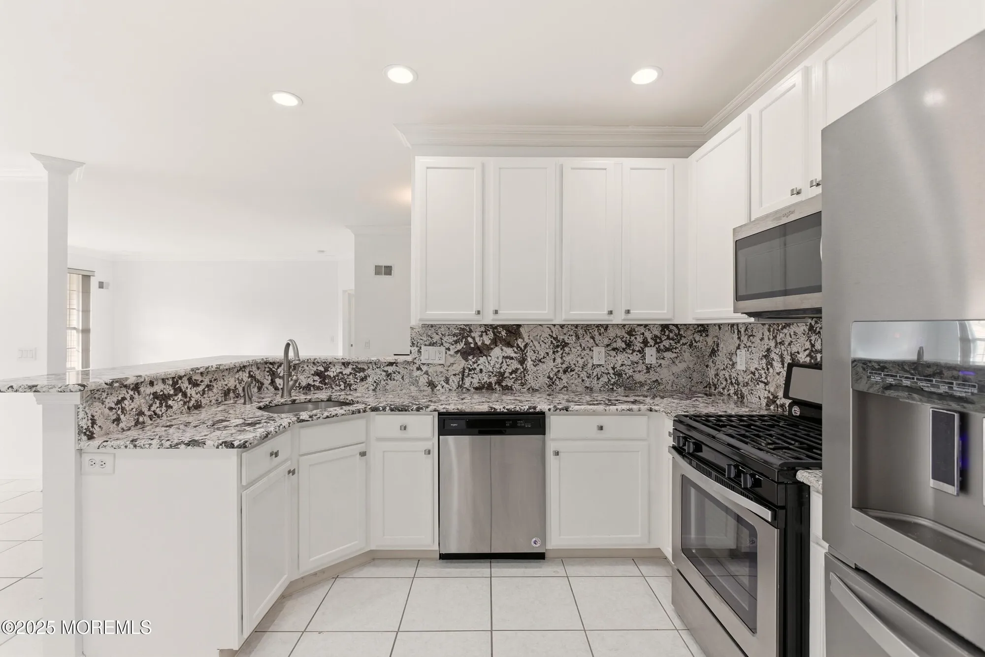 Property Slideshow image 8 of 19 | 45 deerchase ln, Lakewood, NJ, 08701