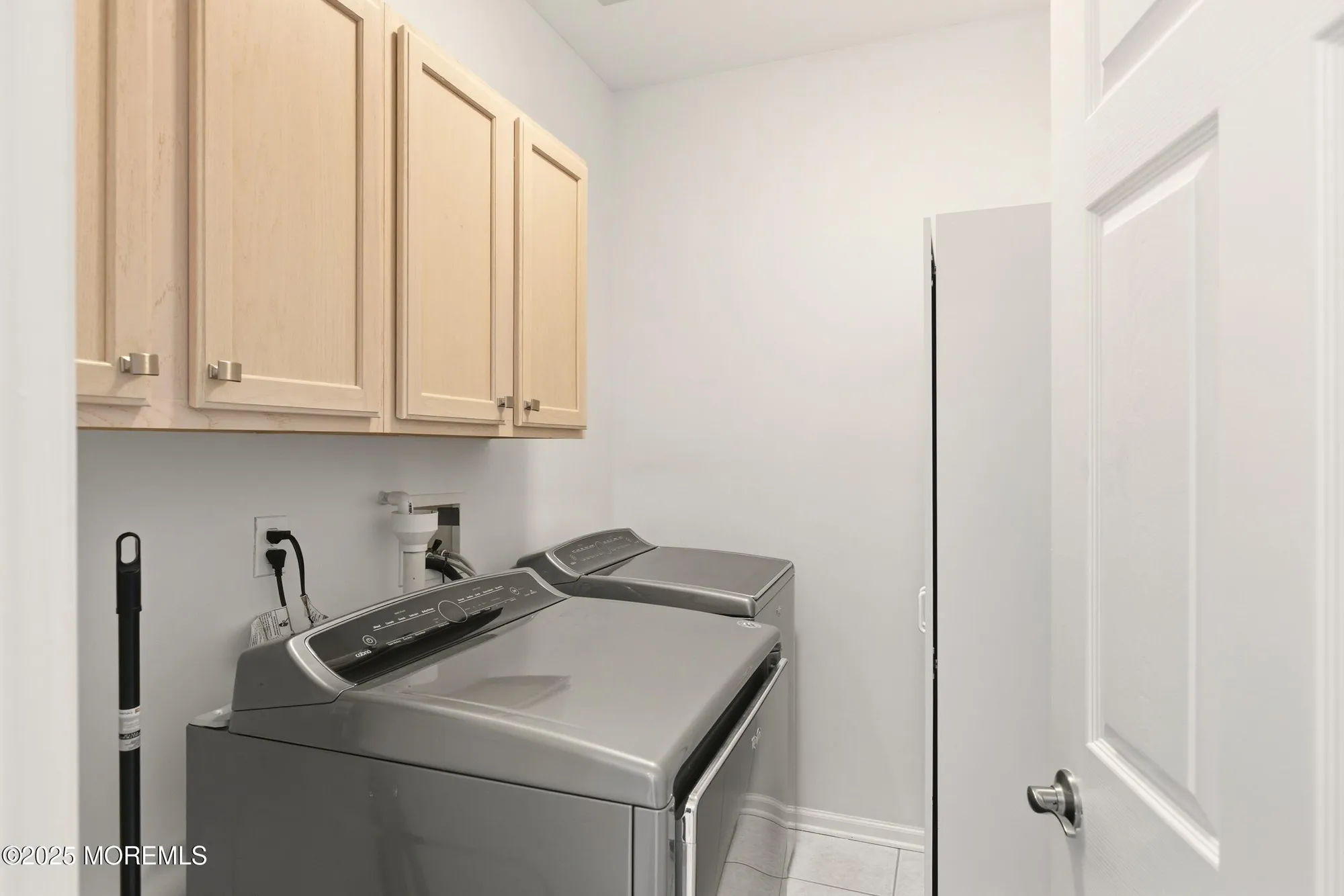 Property Slideshow image 10 of 19 | 45 deerchase ln, Lakewood, NJ, 08701