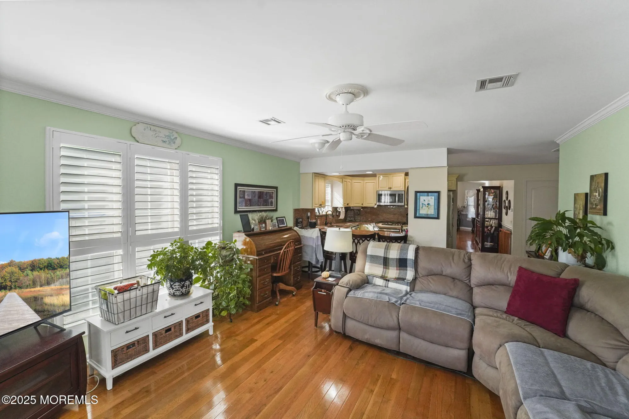 Property Slideshow image 15 of 18 | 6 abergele dr, Toms River, NJ, 08757