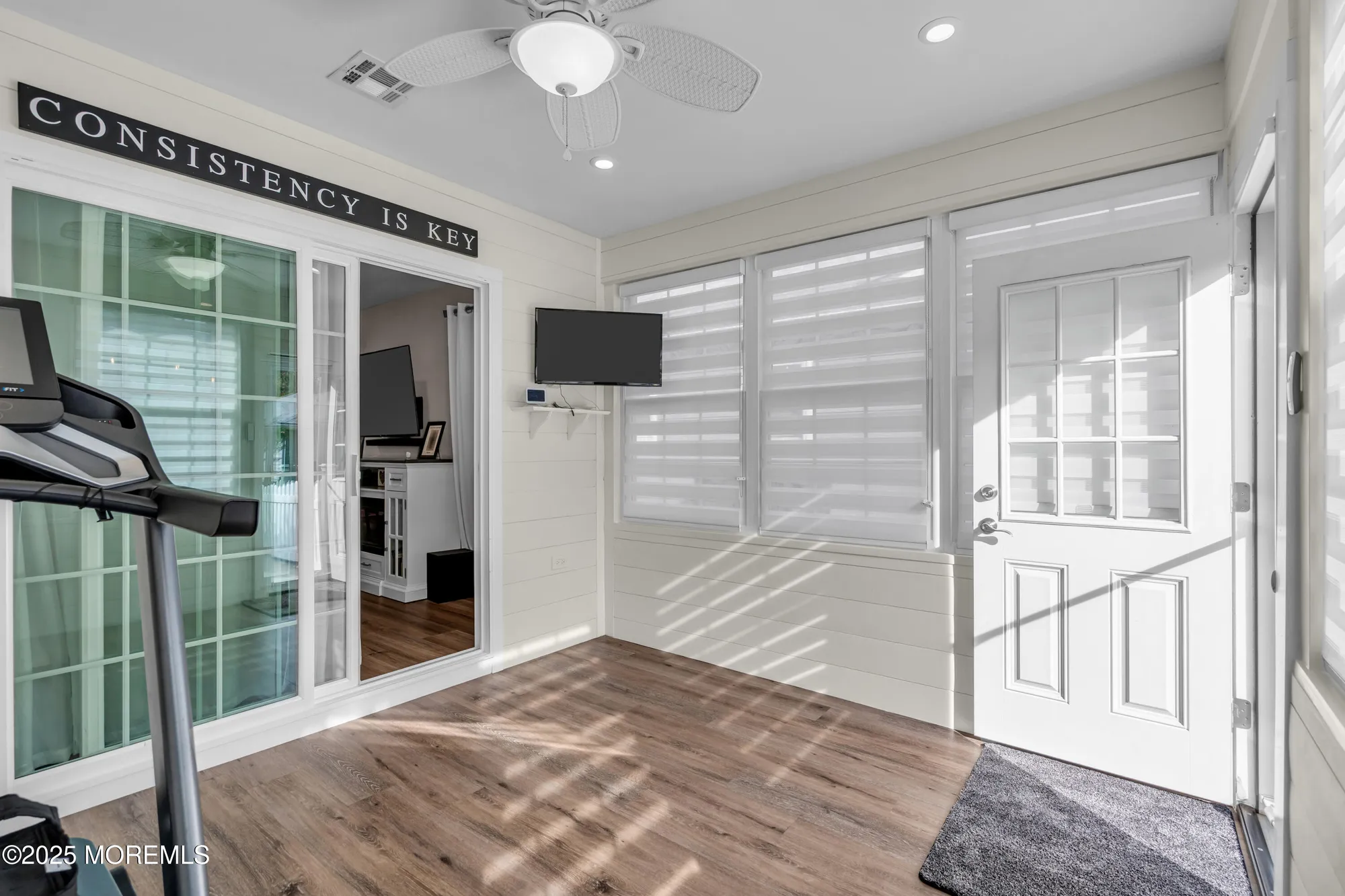 Property Slideshow image 18 of 32 | 78 yorkwood dr, Brick, NJ, 08723