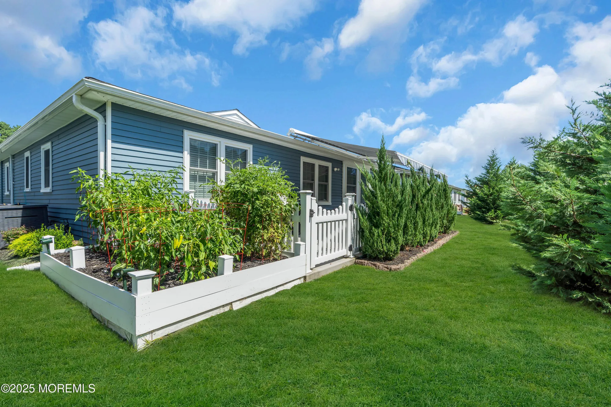 Property Slideshow image 27 of 32 | 78 yorkwood dr, Brick, NJ, 08723