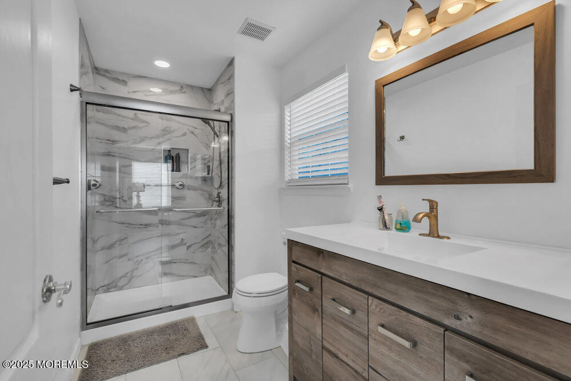 Property Slideshow image 17 of 25 | 170 chesterfield ln, Toms River, NJ, 08757