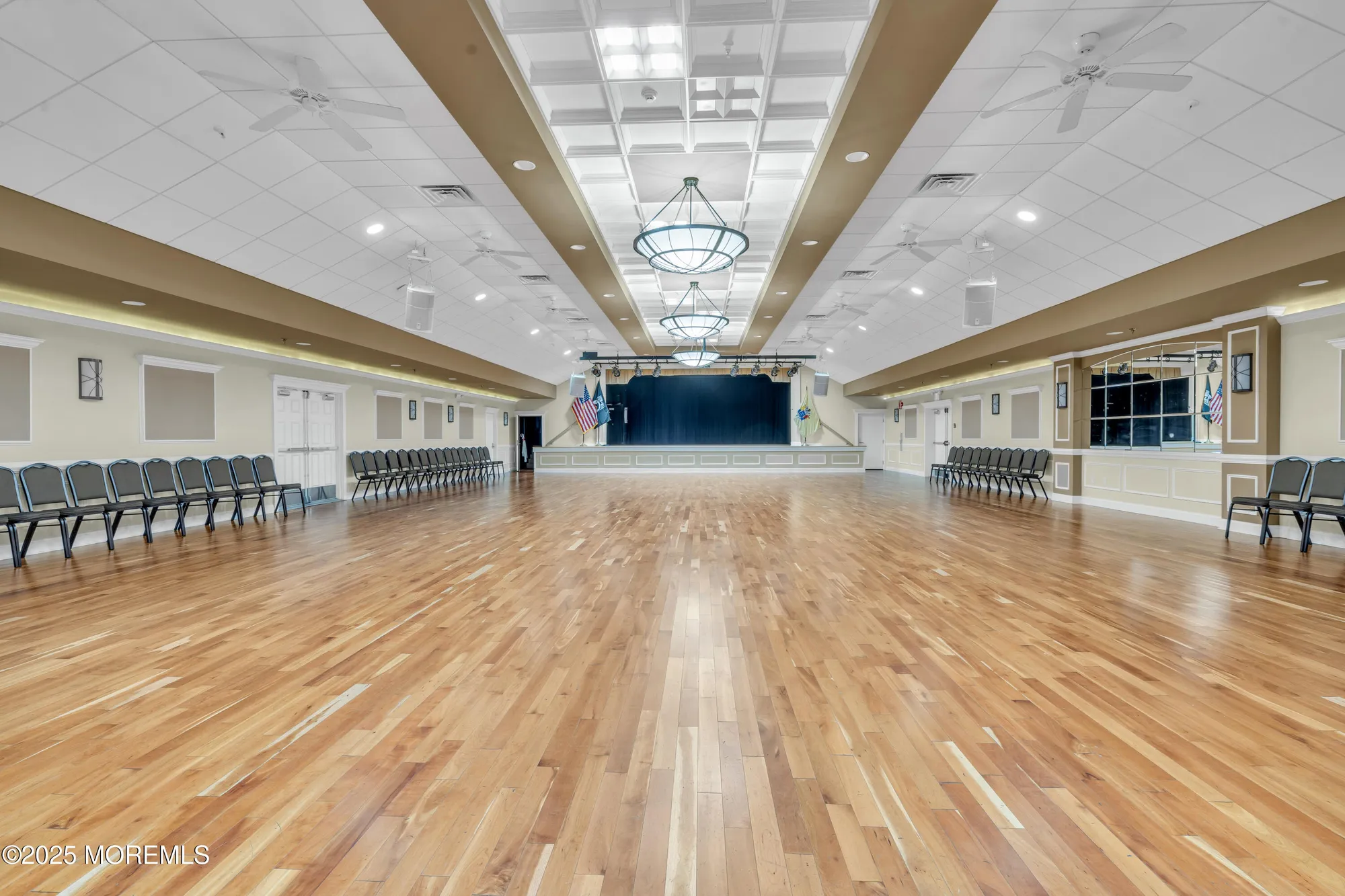 Property Slideshow image 43 of 51 | 2 weybridge pl, Manchester, NJ, 08759