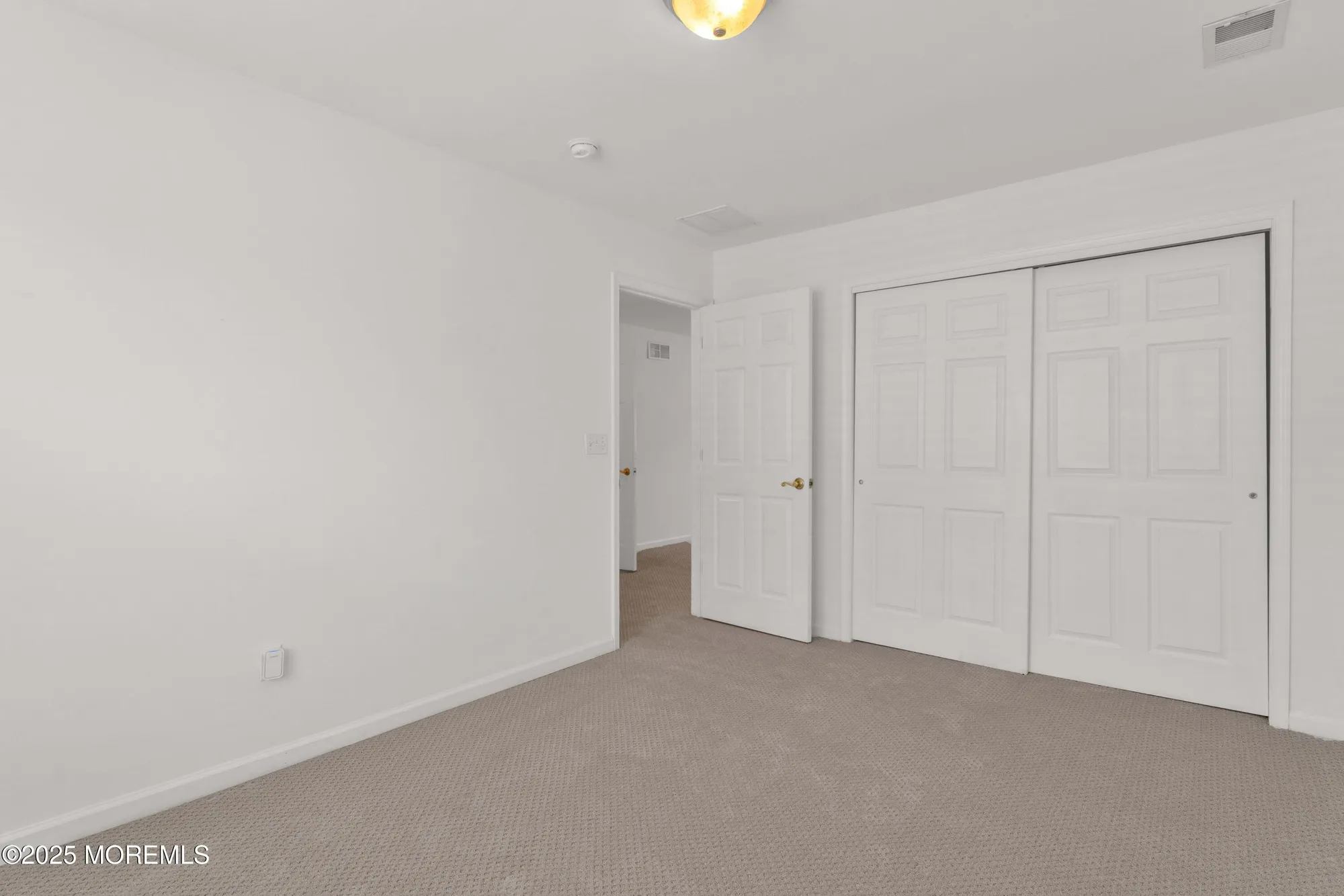 Property Slideshow image 25 of 35 | 21 hingham ln, Barnegat, NJ, 08005