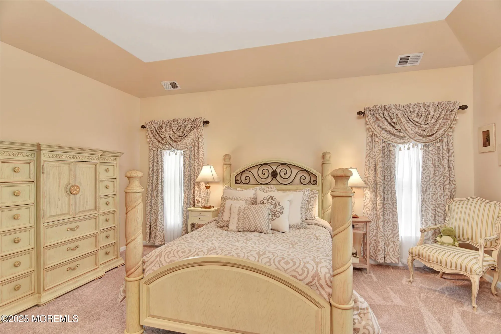 Property Slideshow image 20 of 61 | 9 crawford rd, Manalapan, NJ, 07726