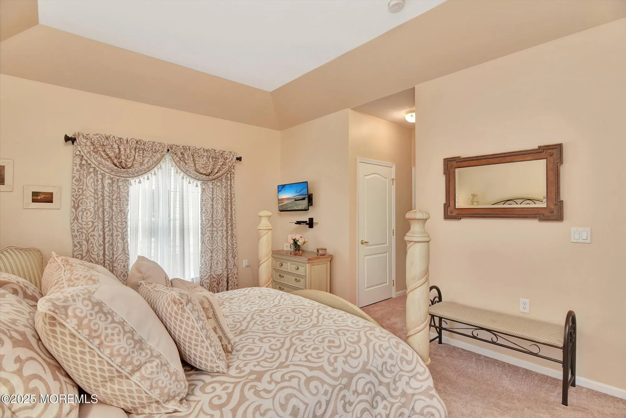 Property Slideshow image 22 of 61 | 9 crawford rd, Manalapan, NJ, 07726