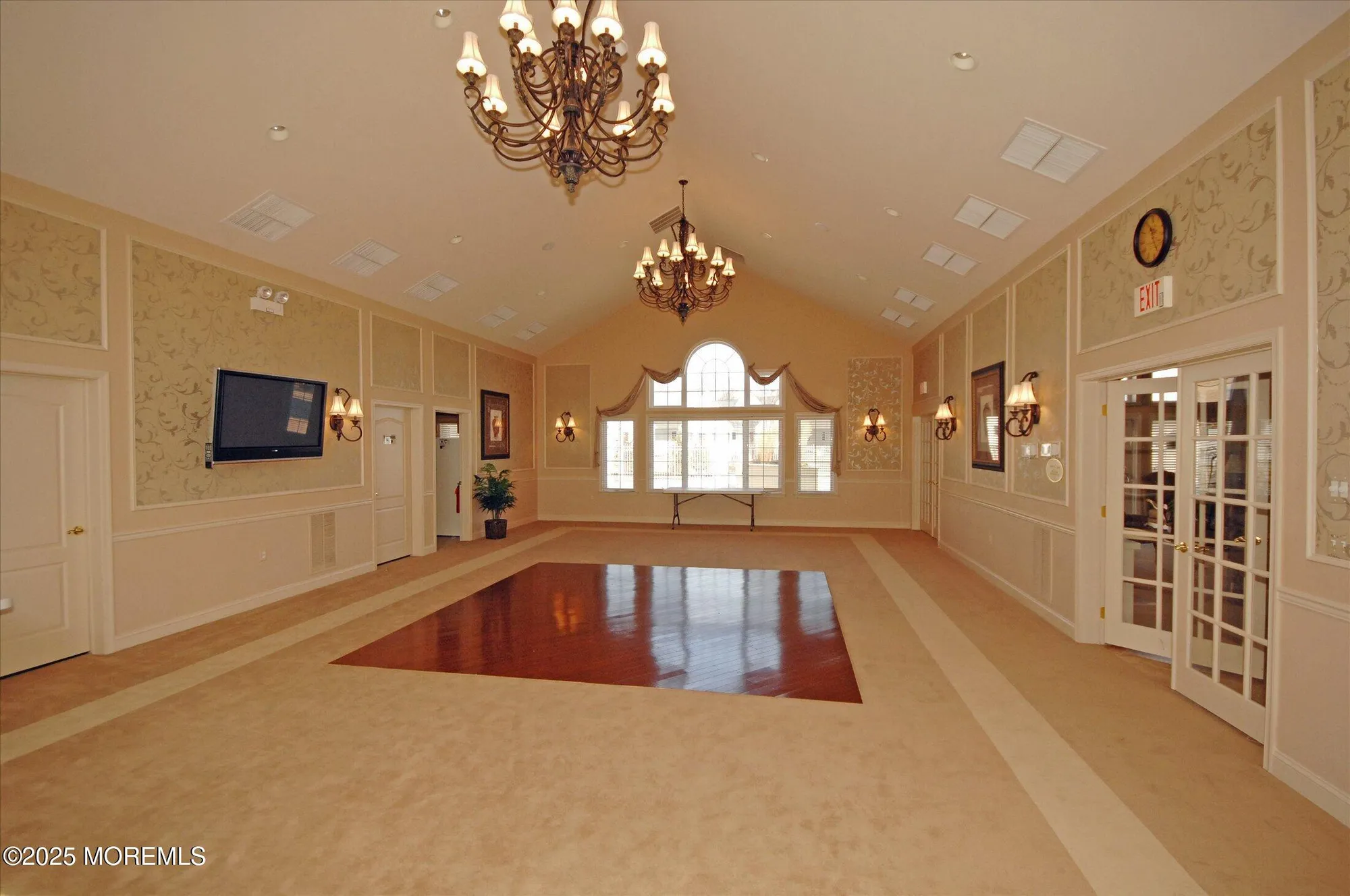 Property Slideshow image 38 of 61 | 9 crawford rd, Manalapan, NJ, 07726