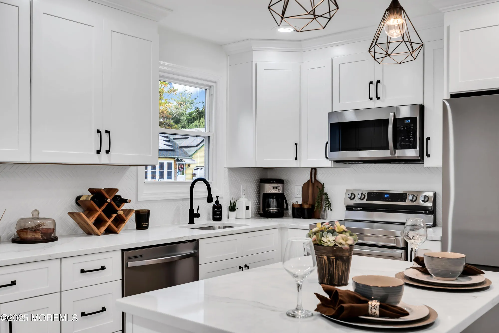 Property Slideshow image 18 of 36 | 1 greenwood ln b, Whiting, NJ, 08759