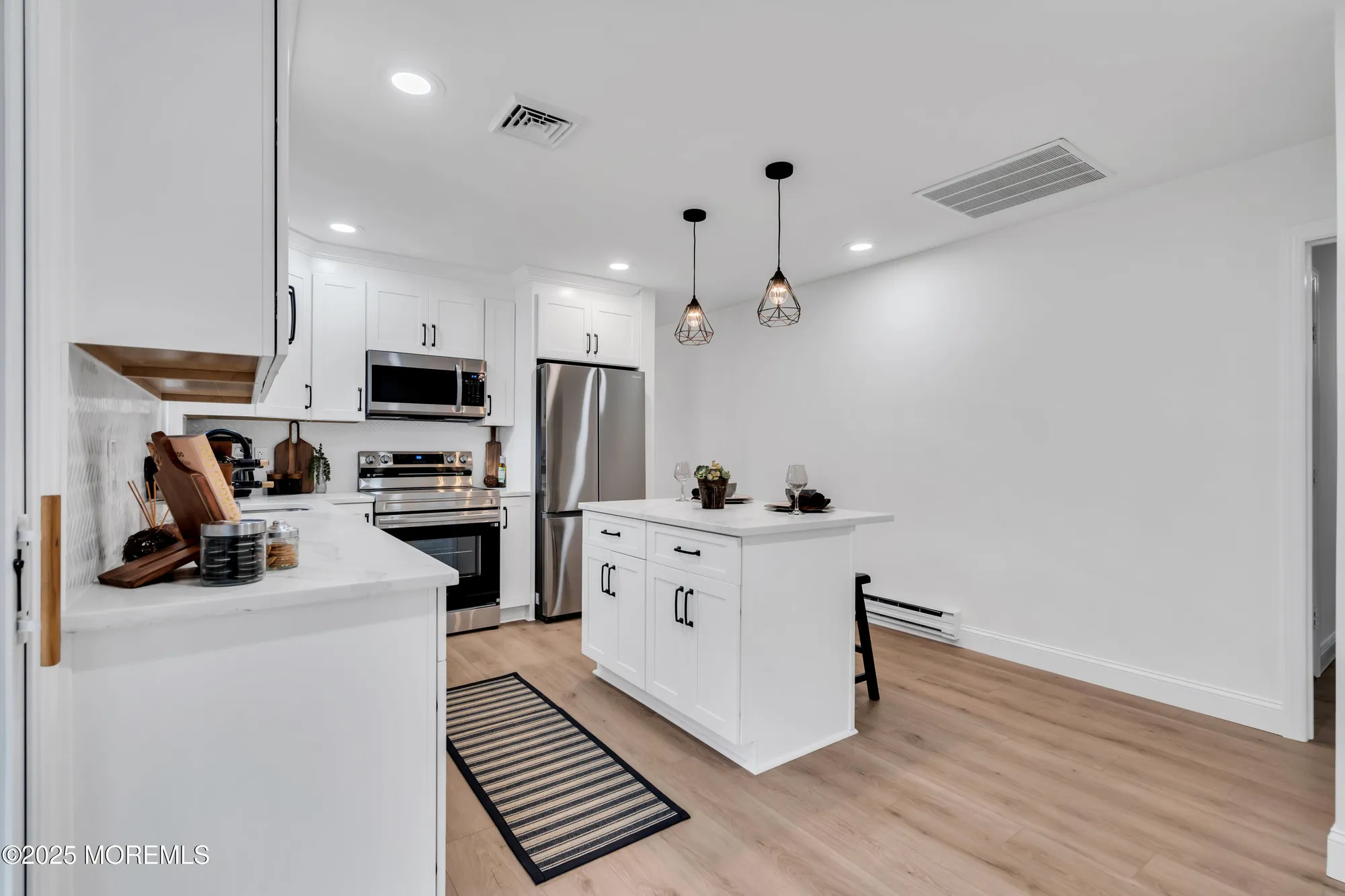 Property Slideshow image 16 of 36 | 1 greenwood ln b, Whiting, NJ, 08759