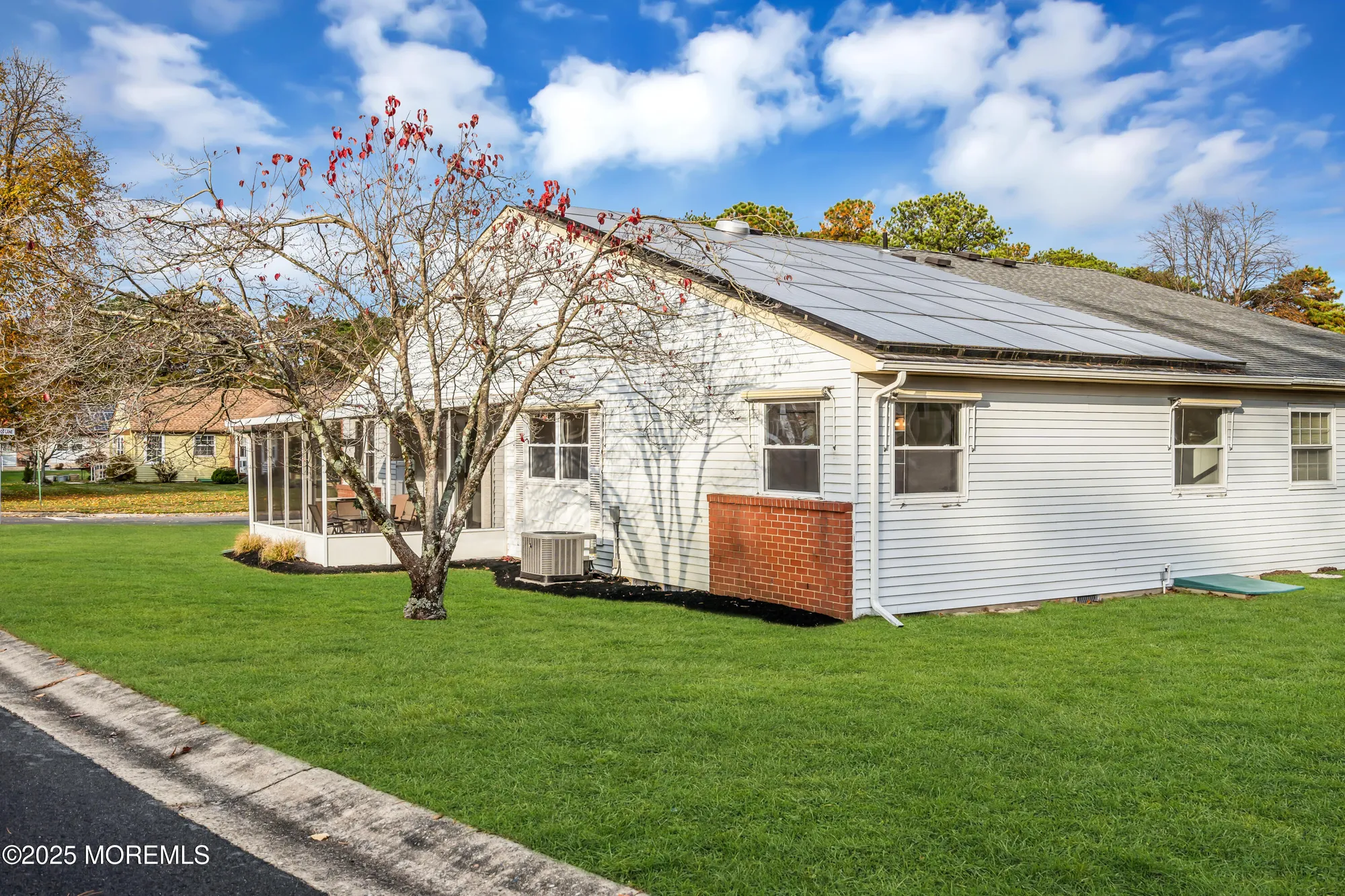 Property Slideshow image 34 of 36 | 1 greenwood ln b, Whiting, NJ, 08759