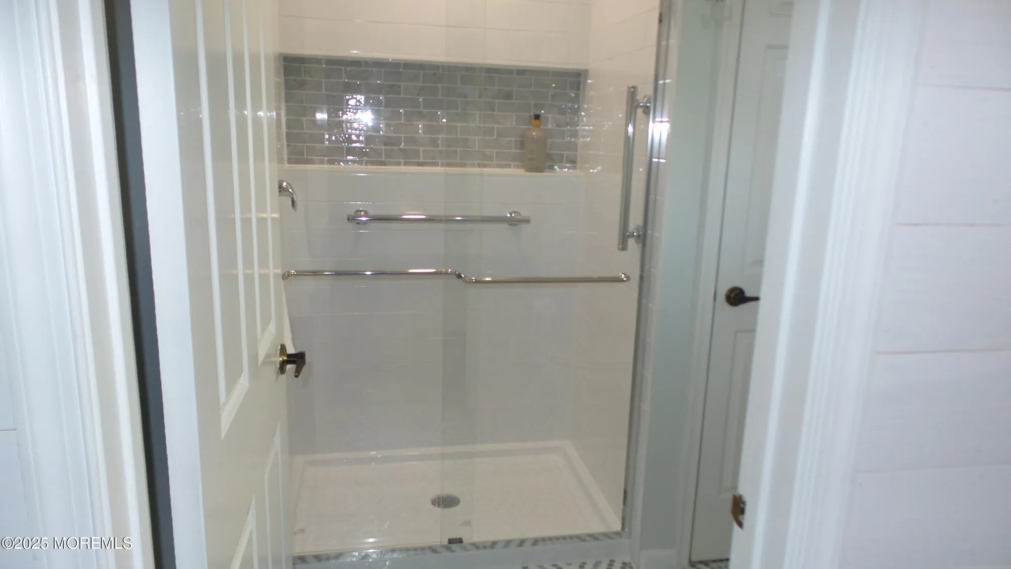 Property Slideshow image 26 of 39 | 4 olympus way, Brick, NJ, 08724