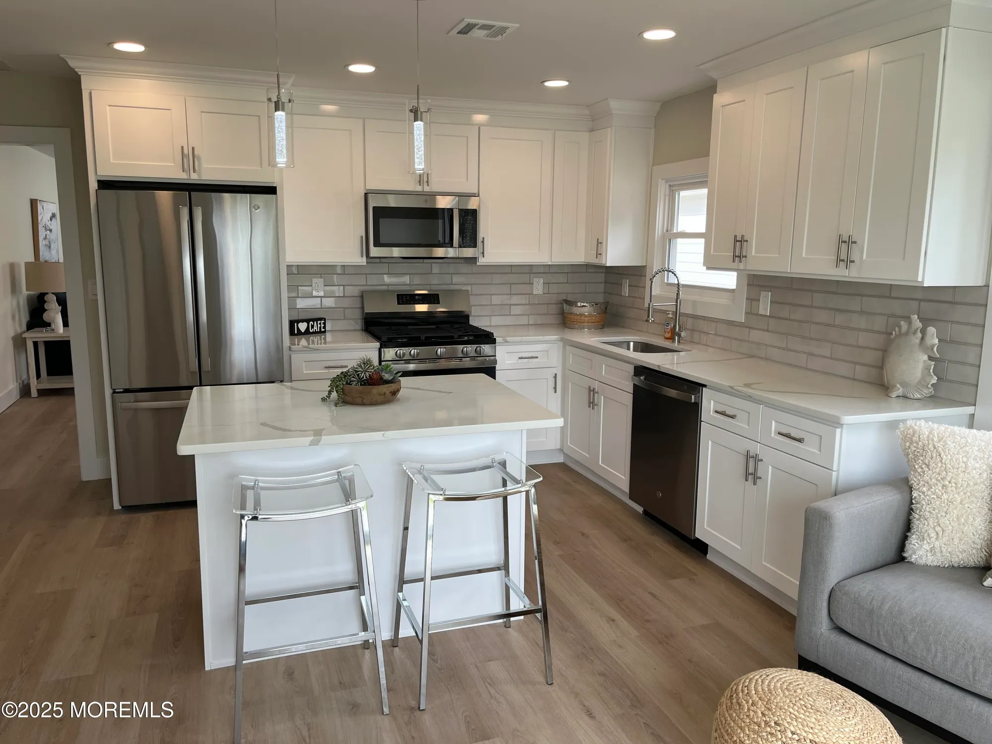 Property Slideshow image 6 of 9 | 7 santa fe ct, Toms River, NJ, 08757