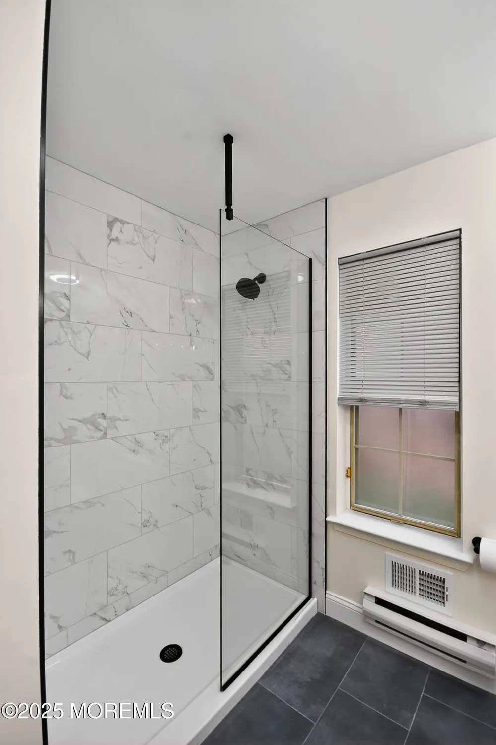 Property Slideshow image 12 of 27 | 2 llewellyn ct, Jackson, NJ, 08527