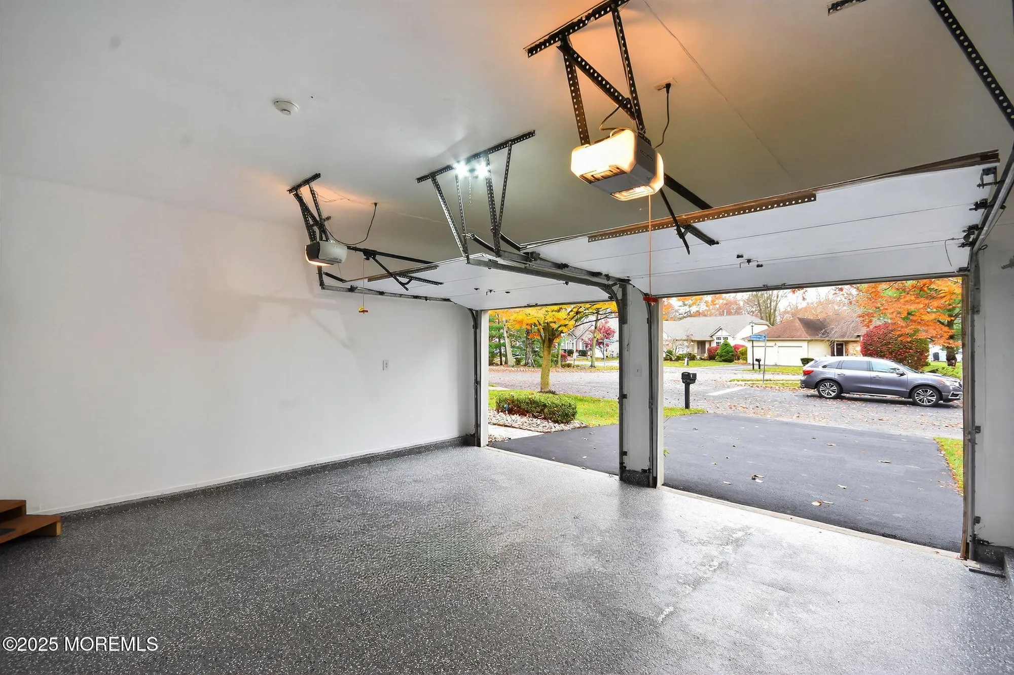 Property Slideshow image 17 of 27 | 2 llewellyn ct, Jackson, NJ, 08527