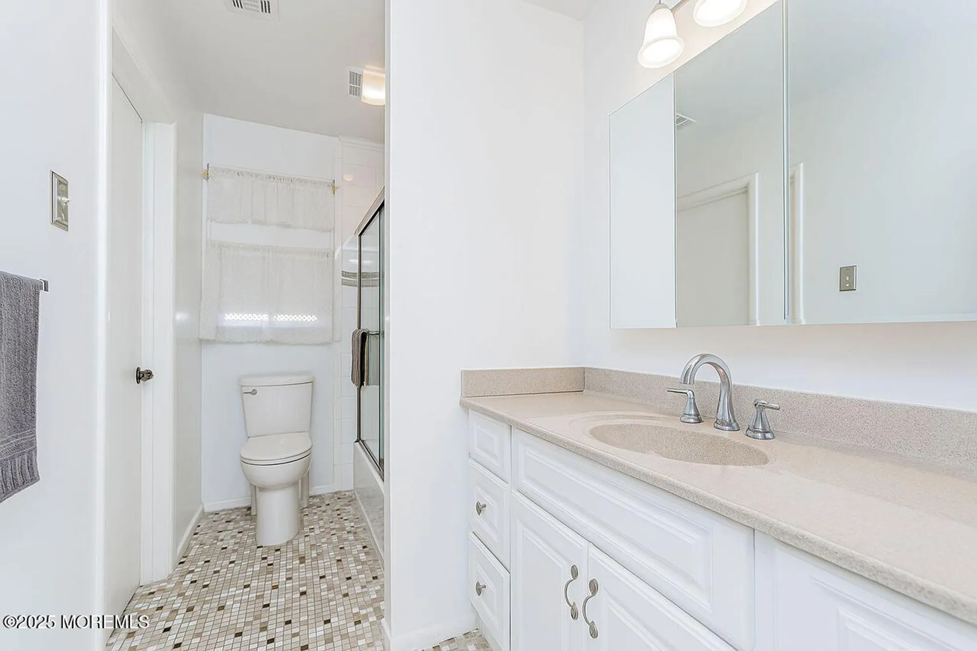 Property Slideshow image 11 of 19 | 55 tony ct, Brick, NJ, 08724
