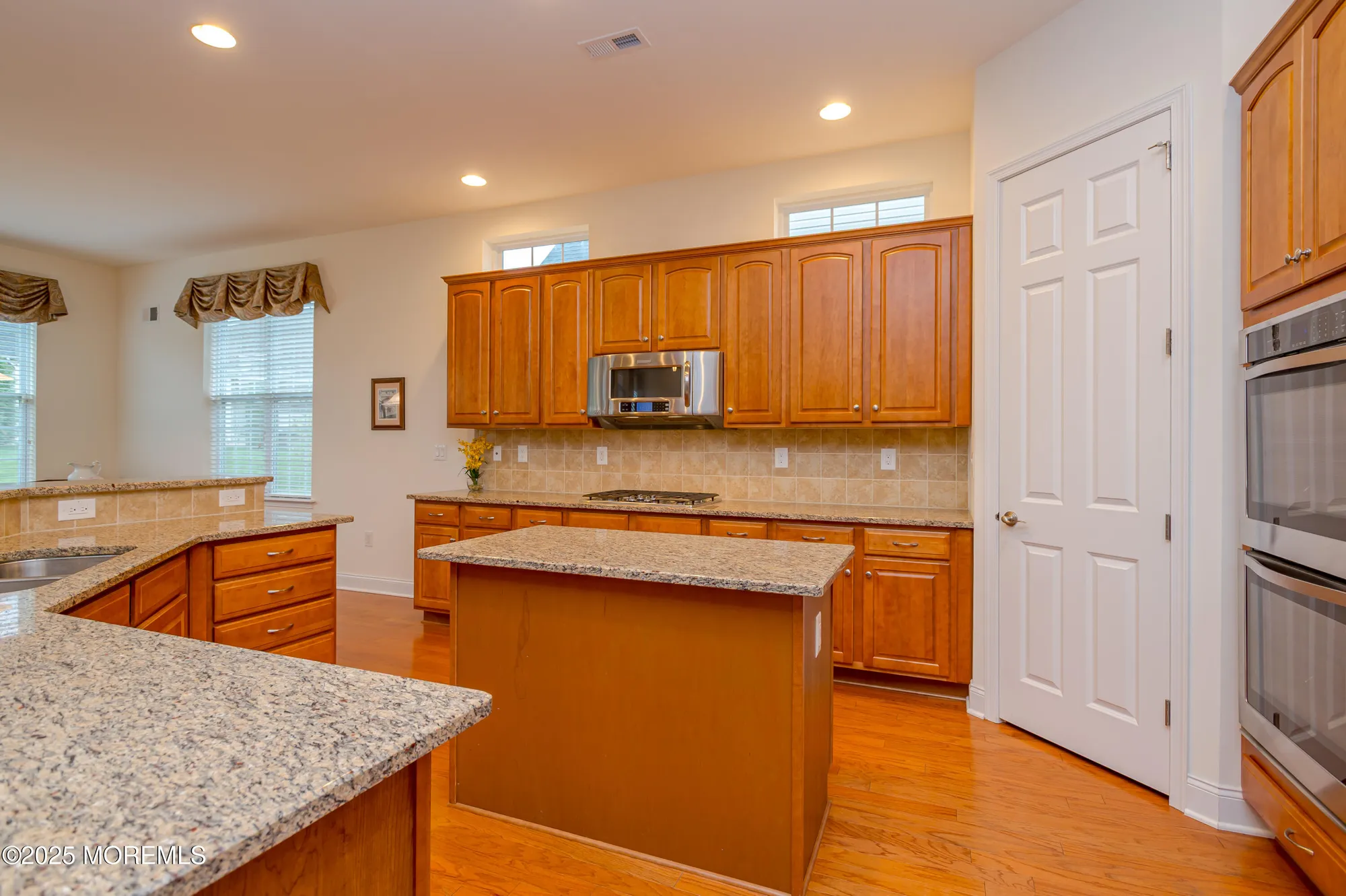 Property Slideshow image 6 of 41 | 19 masters dr, Monroe, NJ, 08831