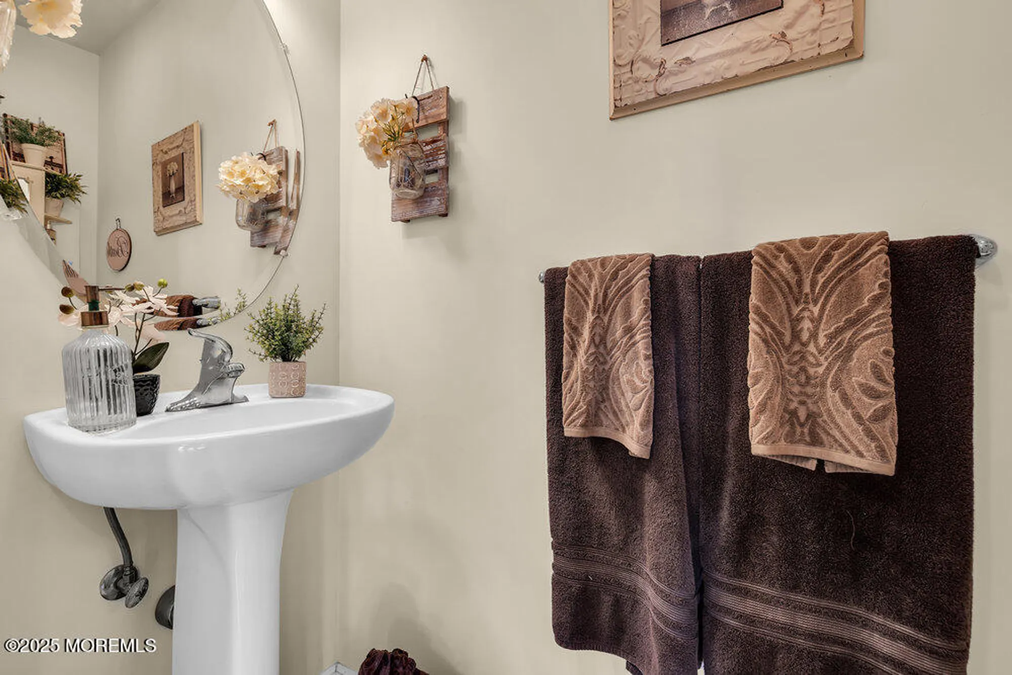 Property Slideshow image 30 of 45 | 1490 earie way, Forked River, NJ, 08731