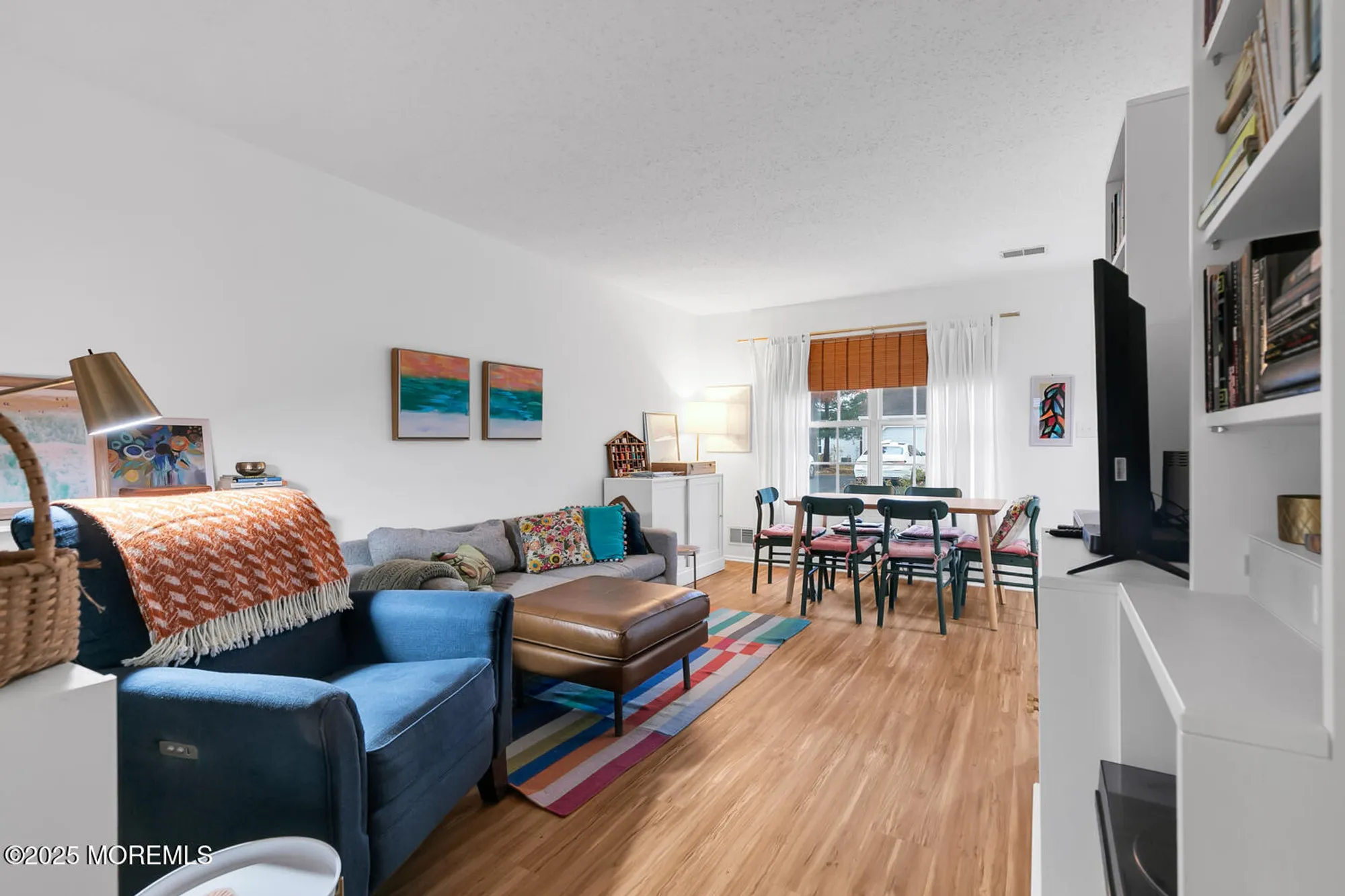 Property Slideshow image 9 of 25 | 53 farnworth close, Freehold, NJ, 07728