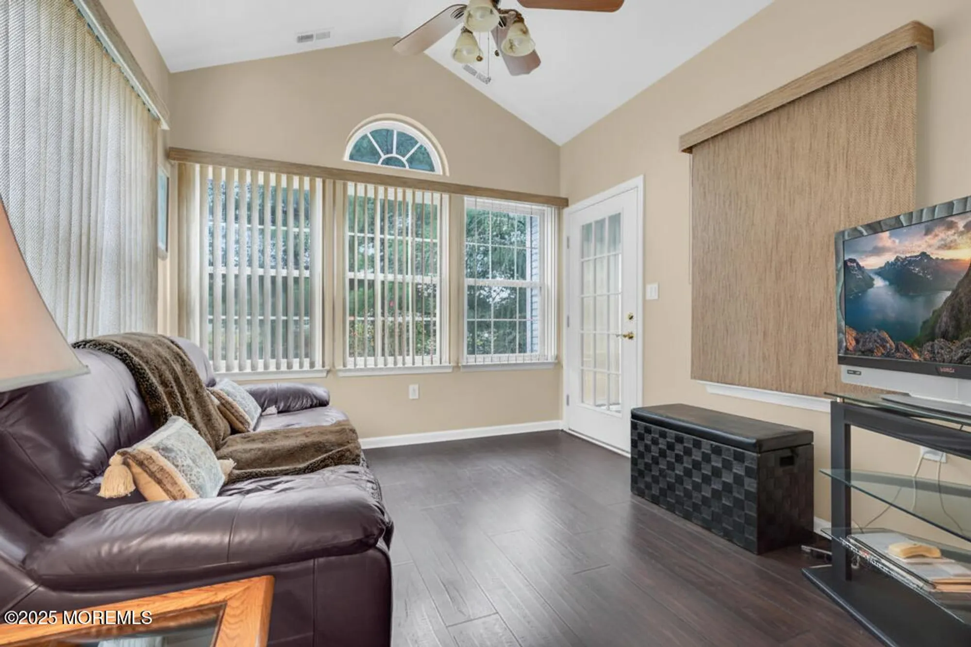 Property Slideshow image 13 of 23 | 40 gabriella cir, Manchester, NJ, 08759