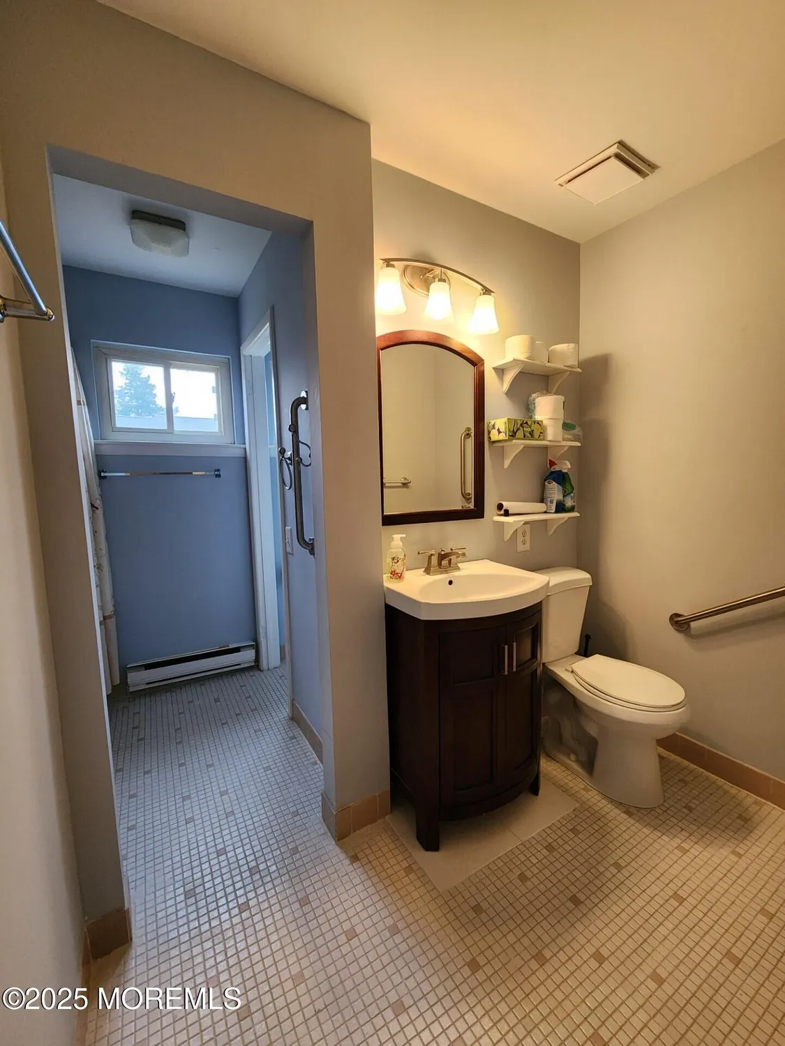 Property Slideshow image 10 of 13 | 18 hudson pkwy, Whiting, NJ, 08759