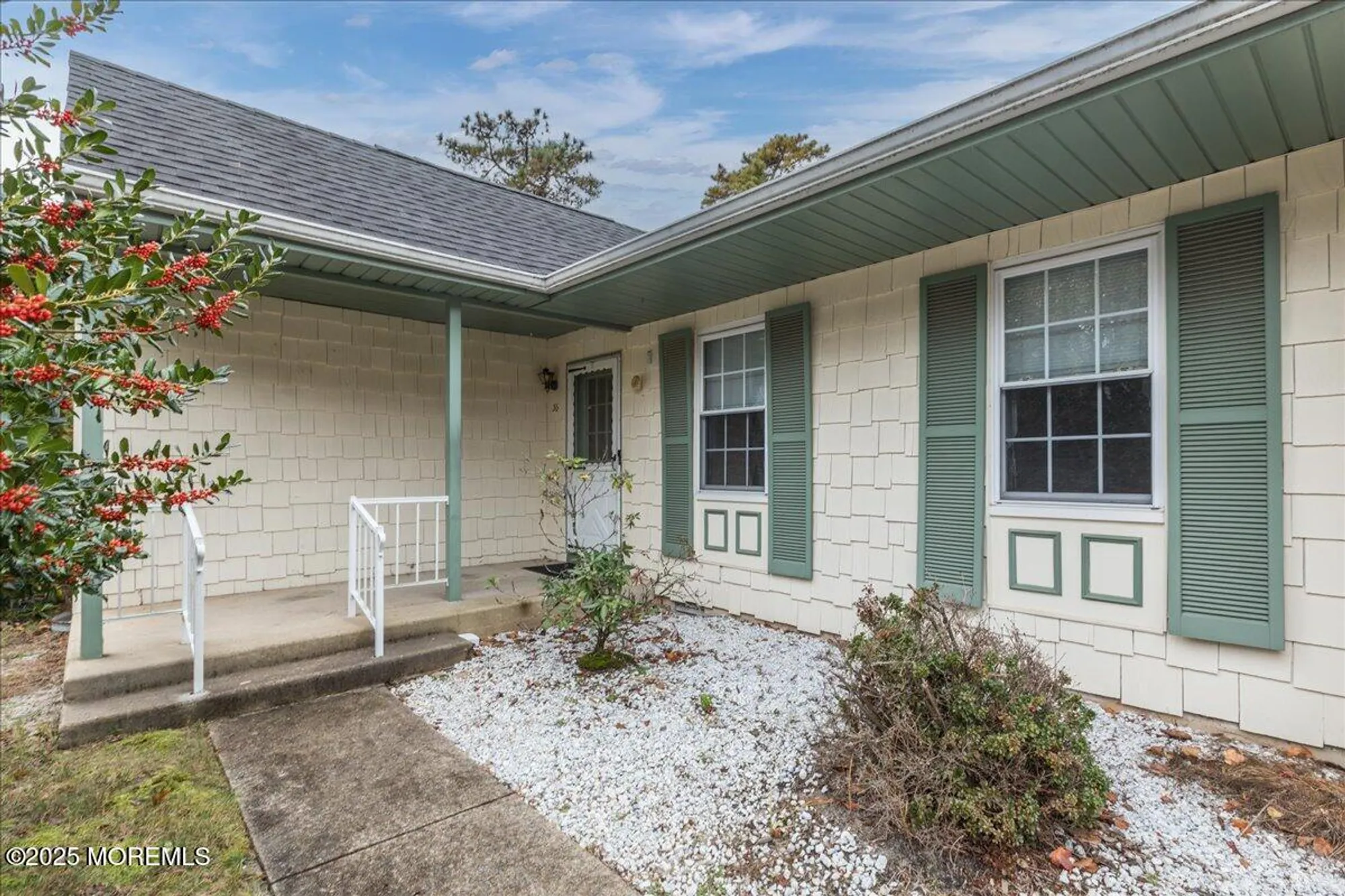 Property Slideshow image 5 of 49 | 36 penwood dr # 55, Whiting, NJ, 08759