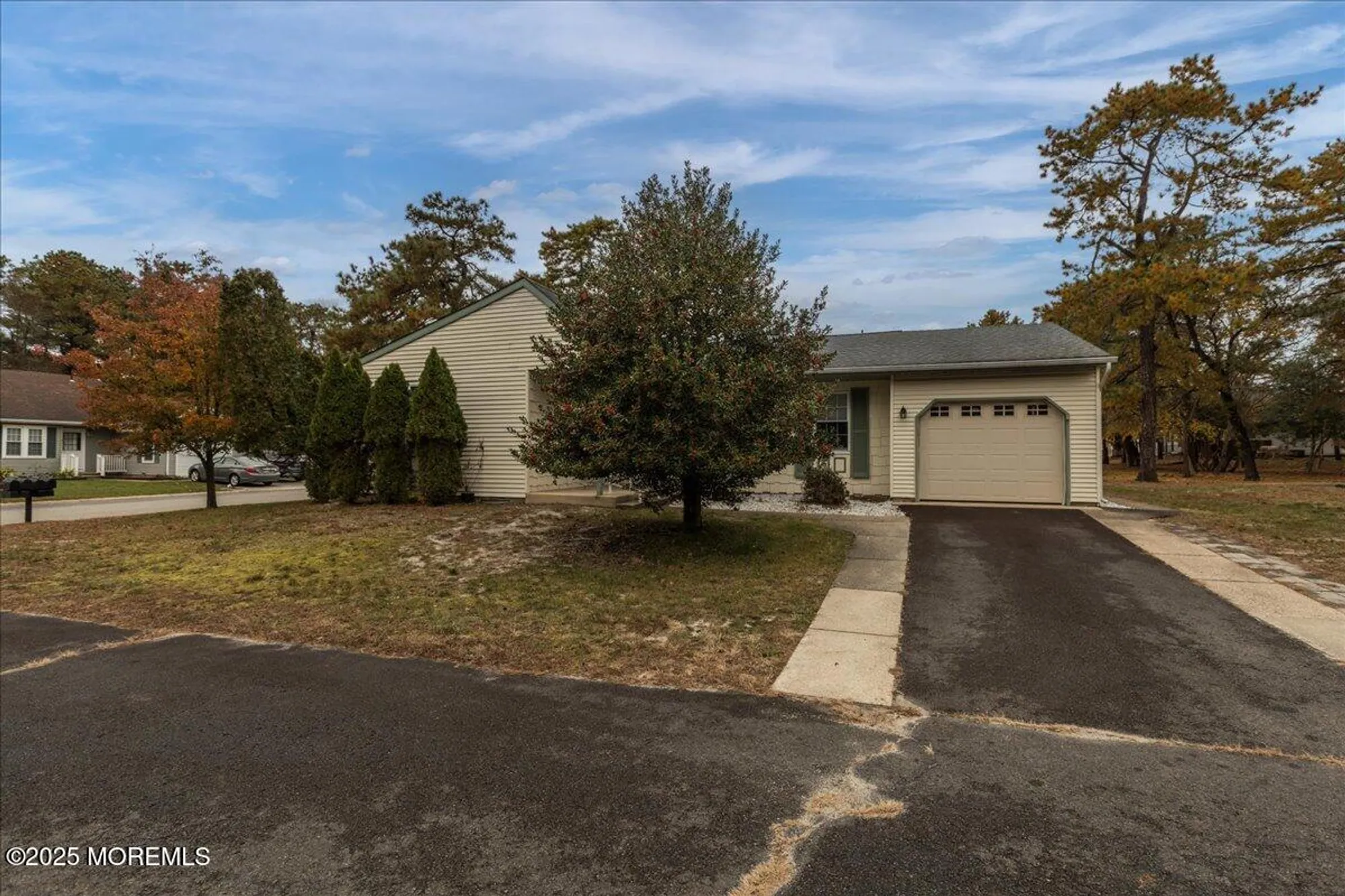 Property Slideshow image 2 of 49 | 36 penwood dr # 55, Whiting, NJ, 08759