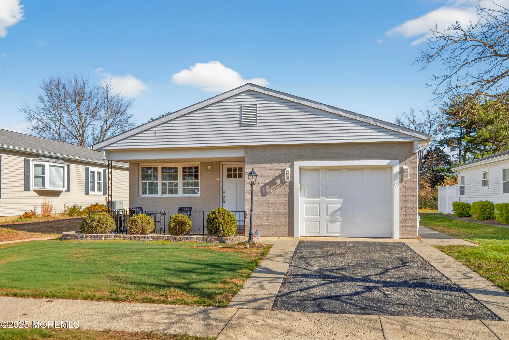 Property Slideshow image 1 of 24 | 12 burgess ct, Toms River, NJ, 08757