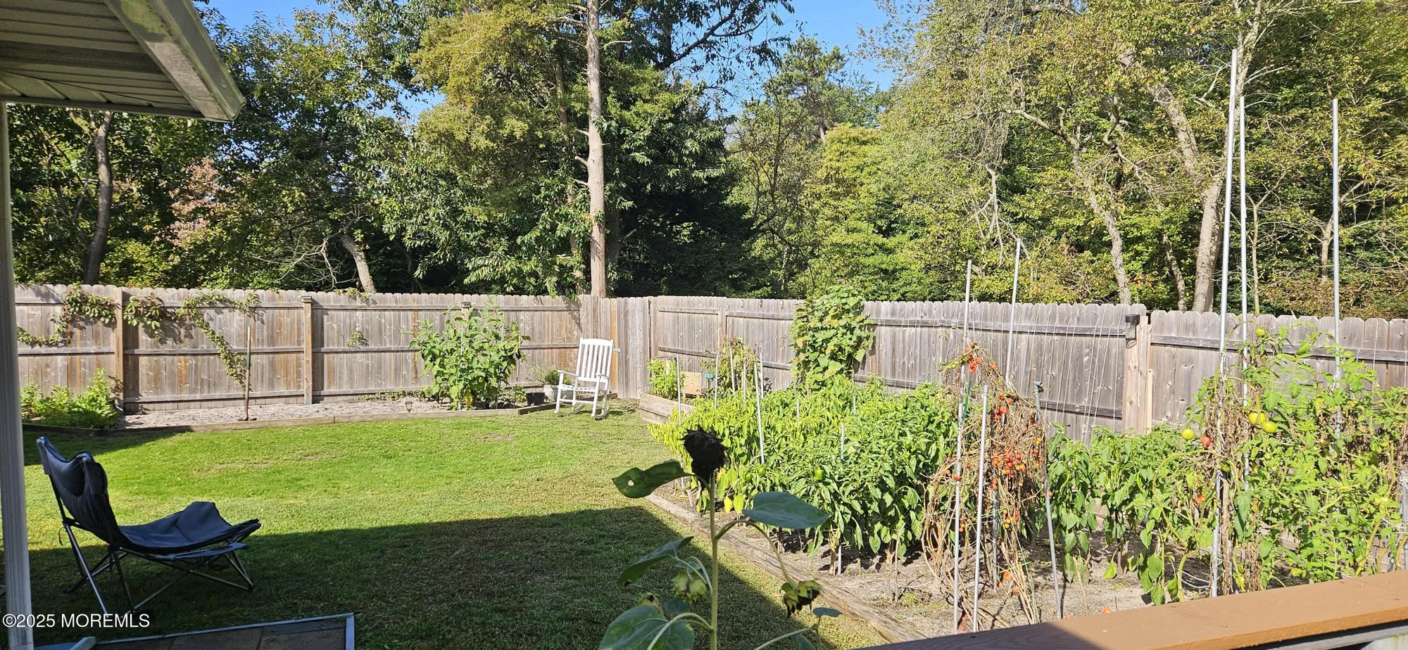 Property Slideshow image 5 of 17 | 28 saint moritz pl, Toms River, NJ, 08753