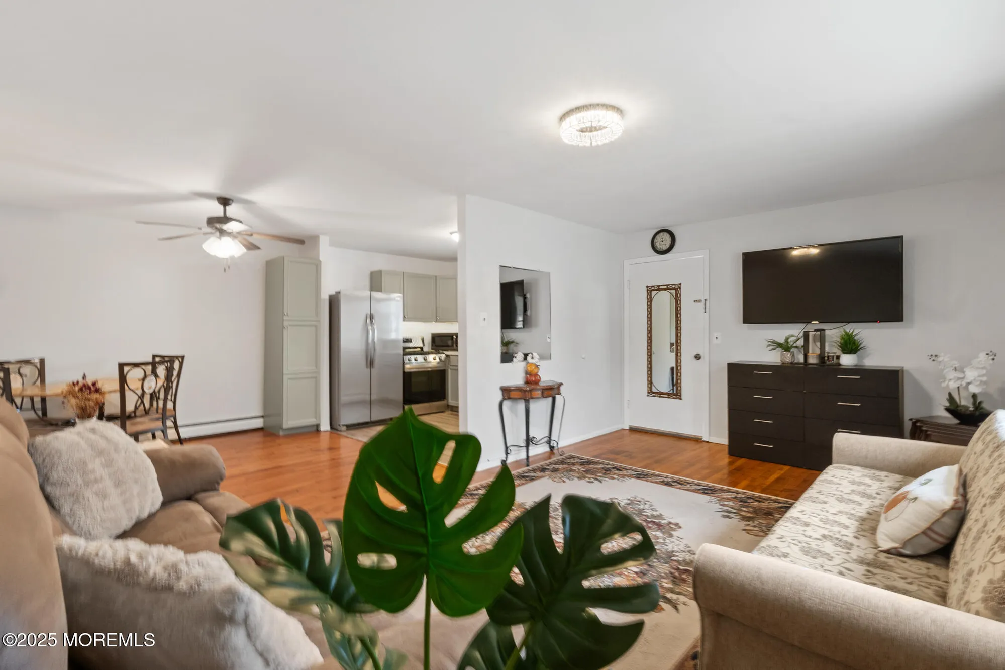 Property Slideshow image 10 of 17 | 28 saint moritz pl, Toms River, NJ, 08753