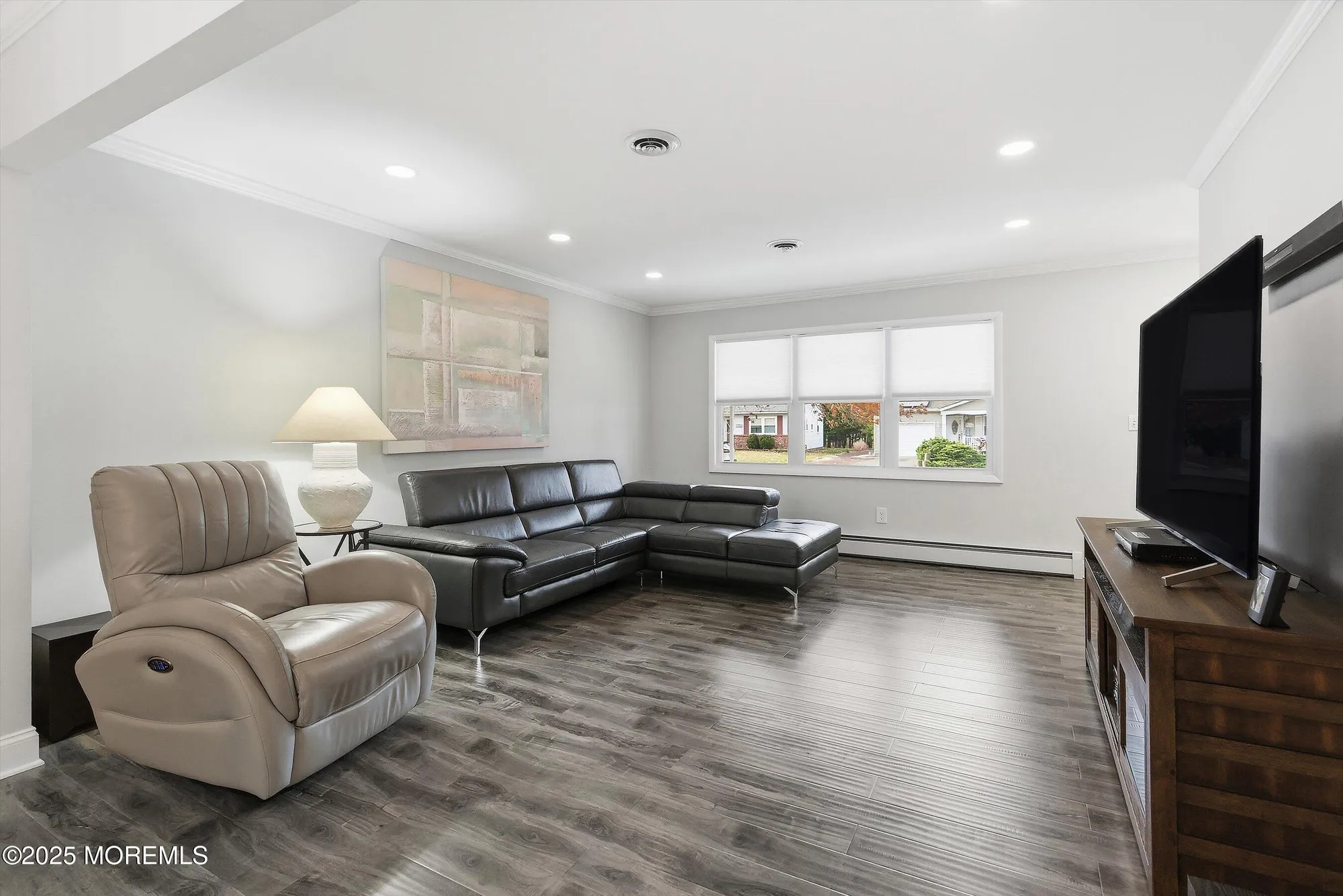 Property Slideshow image 6 of 36 | 48 whitaker dr, Toms River, NJ, 08757