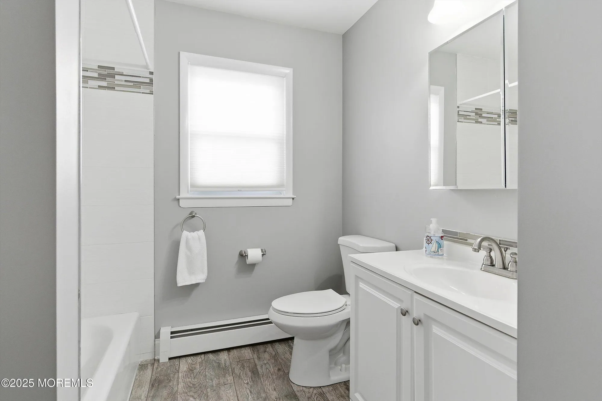 Property Slideshow image 20 of 36 | 48 whitaker dr, Toms River, NJ, 08757