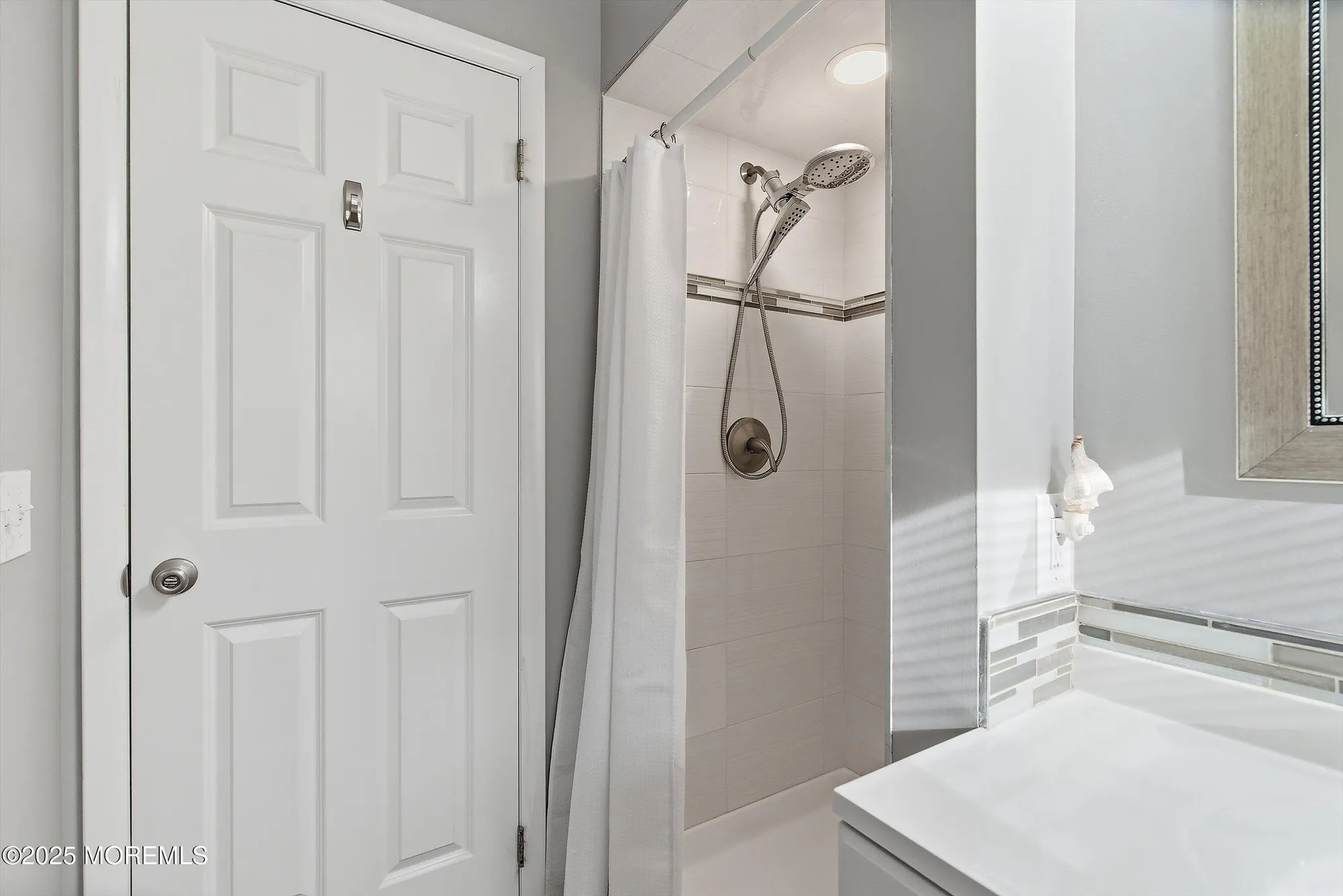 Property Slideshow image 25 of 36 | 48 whitaker dr, Toms River, NJ, 08757