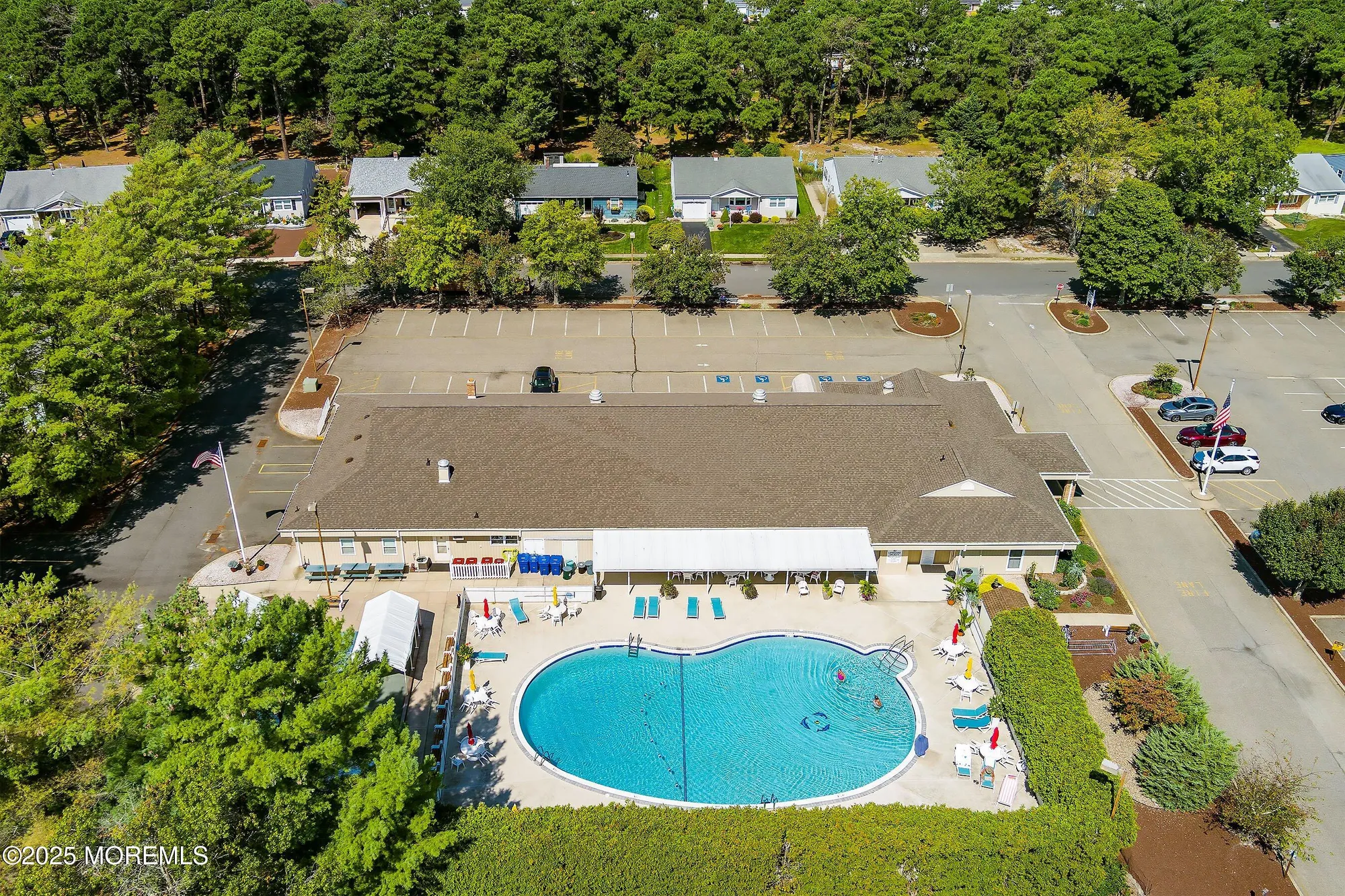 Property Slideshow image 33 of 36 | 48 whitaker dr, Toms River, NJ, 08757