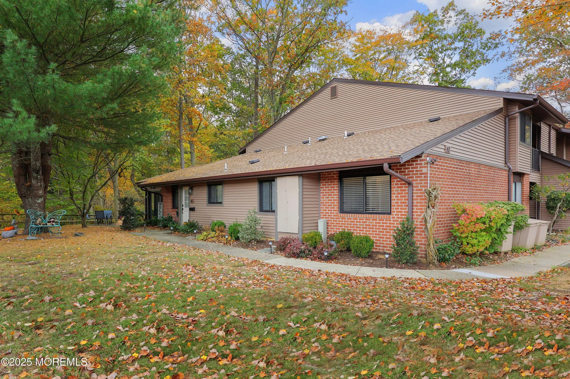 Property Slideshow image 1 of 30 | 40 ellsworth ct, Red Bank, NJ, 07701