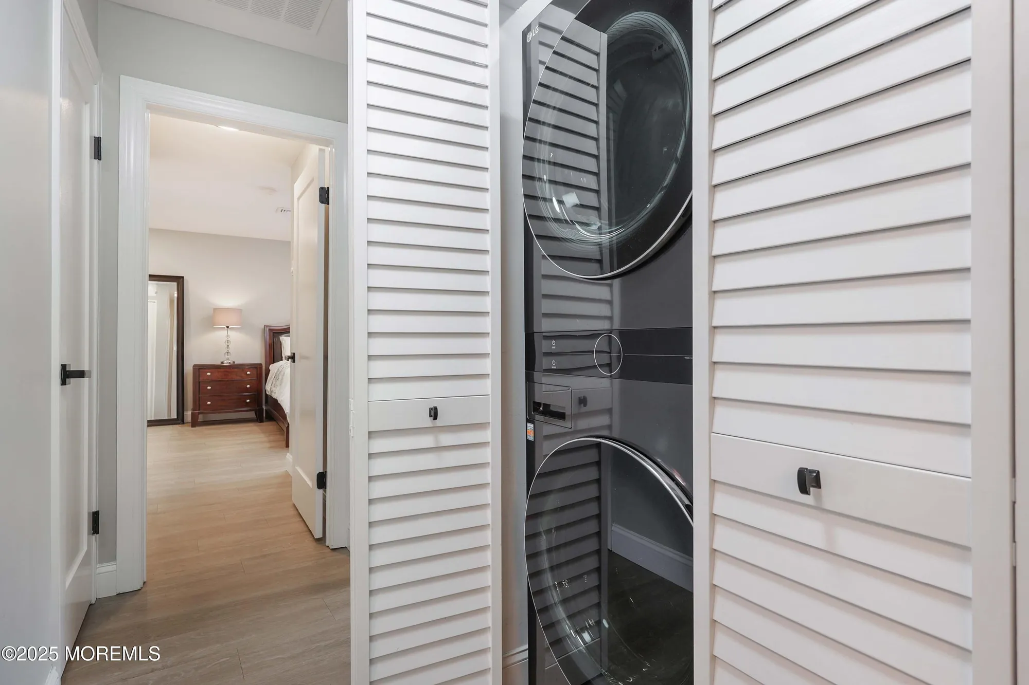 Property Slideshow image 22 of 30 | 40 ellsworth ct, Red Bank, NJ, 07701