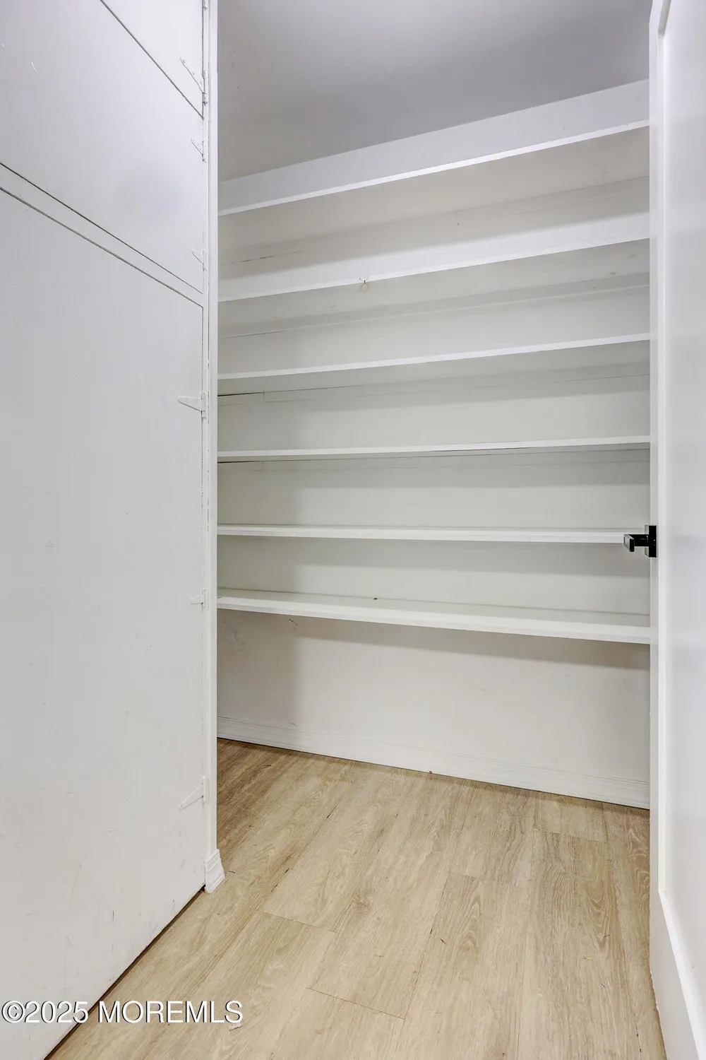 Property Slideshow image 23 of 30 | 40 ellsworth ct, Red Bank, NJ, 07701