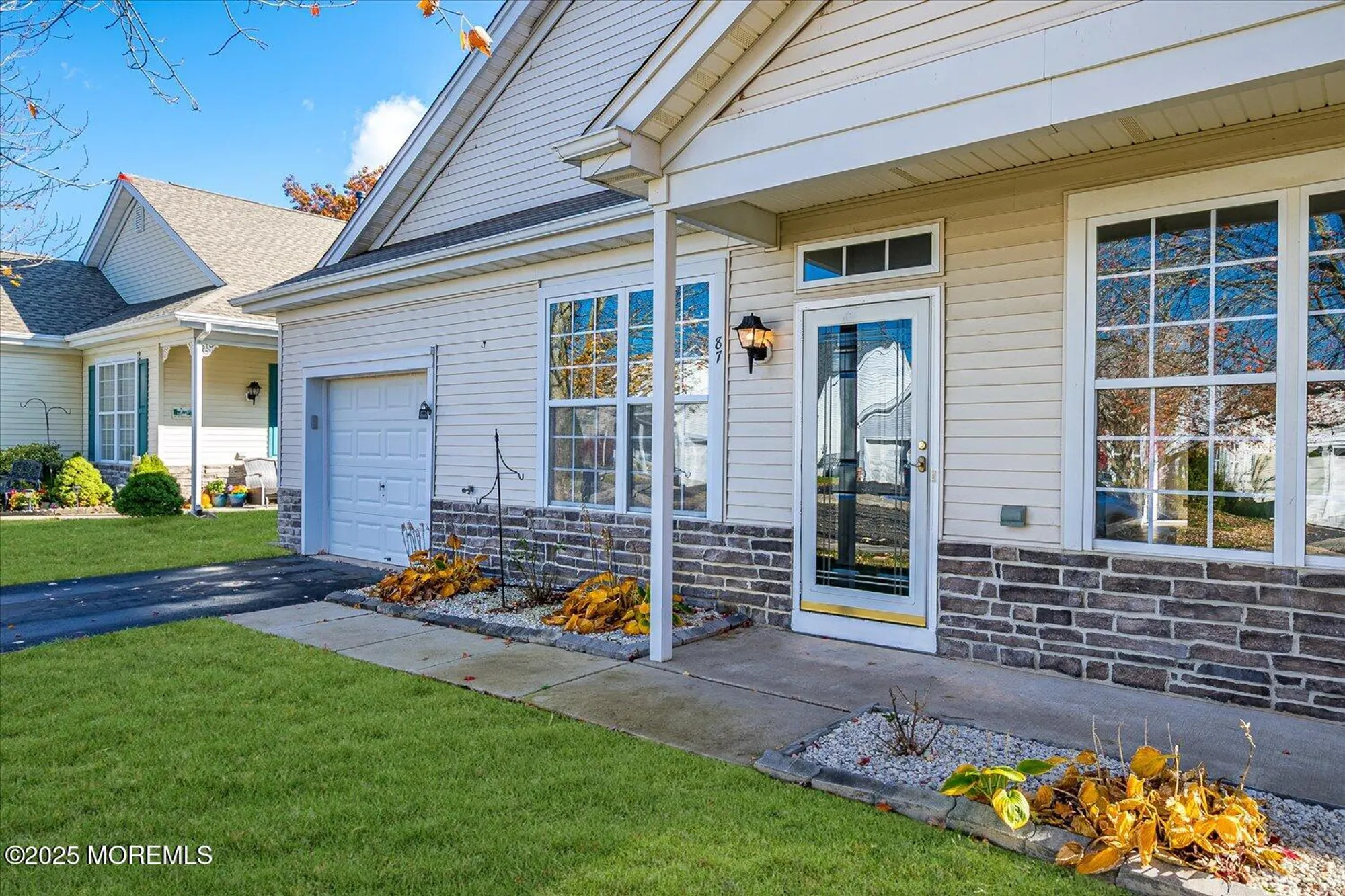 Property Slideshow image 4 of 40 | 87 robin ln, Barnegat, NJ, 08005