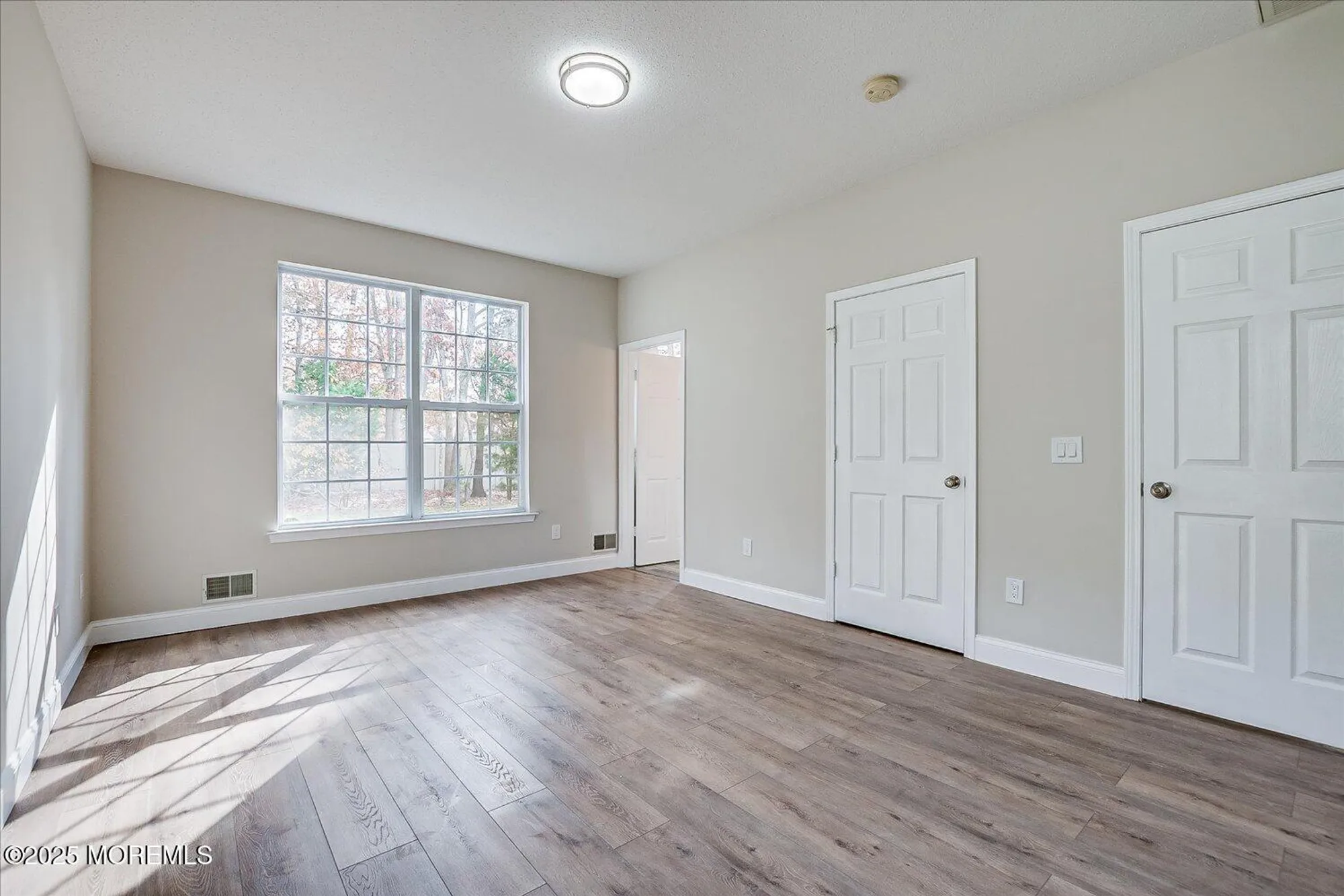 Property Slideshow image 23 of 40 | 87 robin ln, Barnegat, NJ, 08005